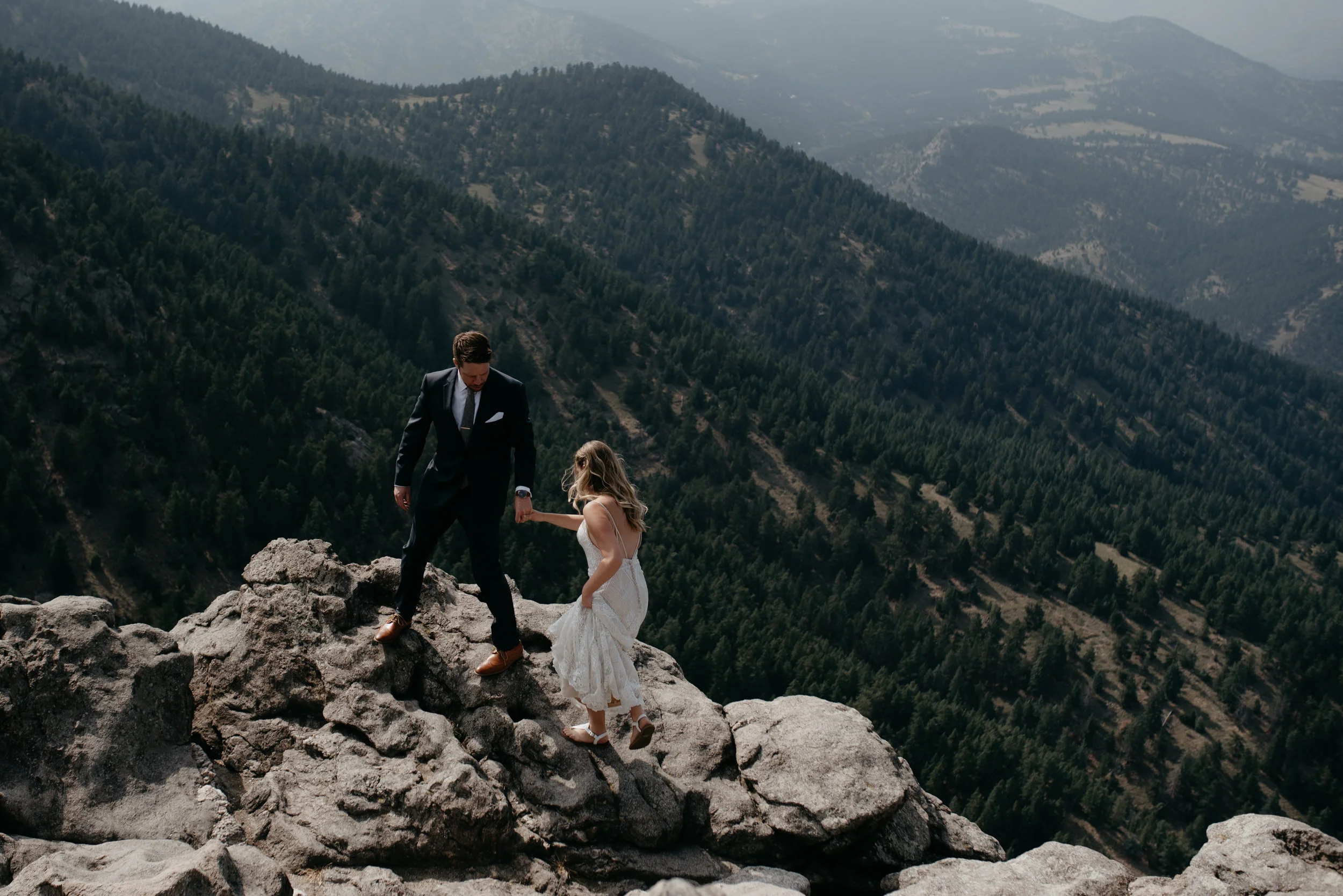  Colorado mountain elopement and wedding photographer. Mountaintop elopement photos in Colorado. 