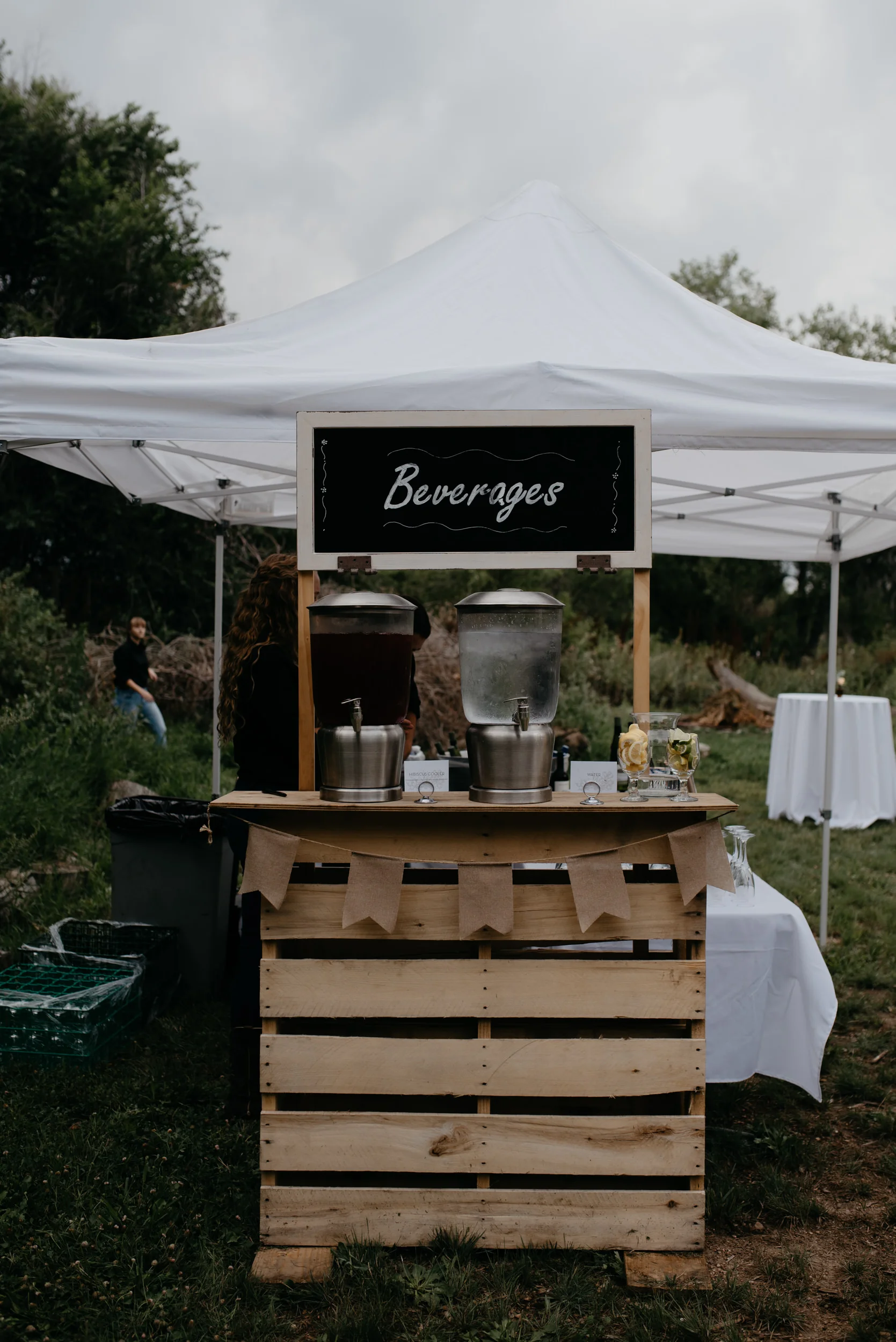  Photo of bar cart at Three Leaf Farm wedding in Boulder, Colorado. Colorado wedding and elopement photographer. 