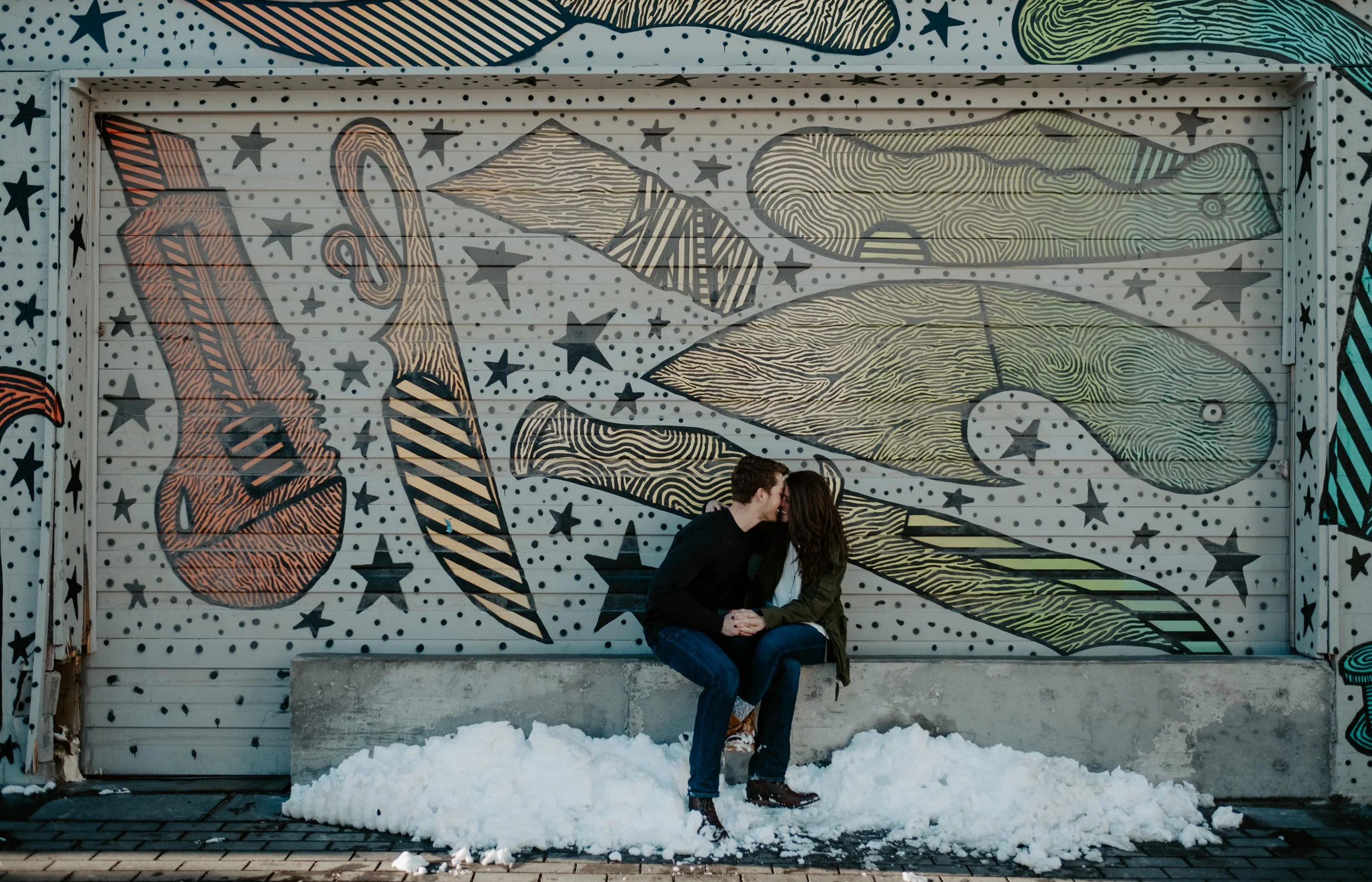  Colorado engagement photographer. Denver wedding photographer. Downtown Denver urban engagement photos. 
