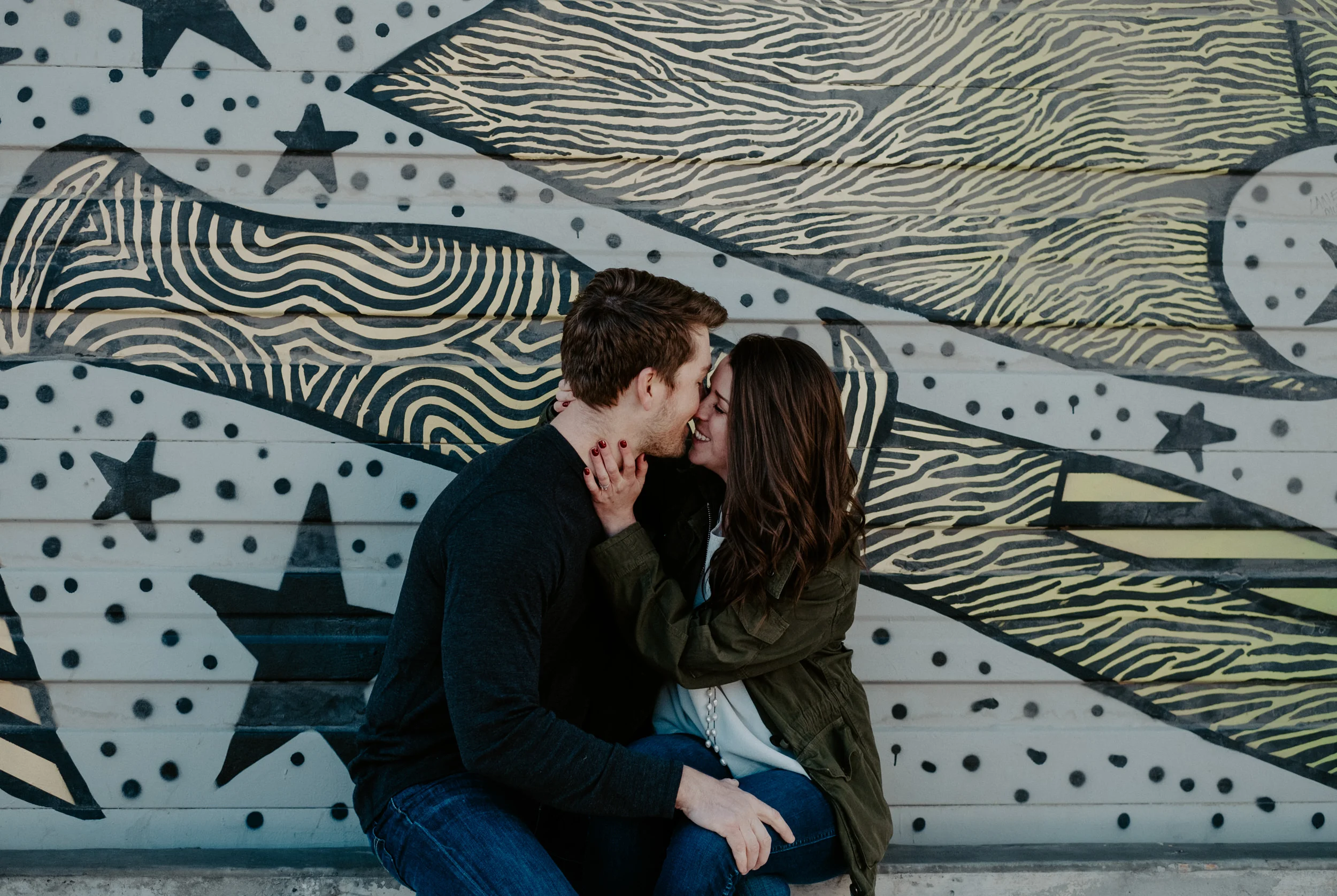  Urban city engagement photos. Denver engagement session. Colorado wedding photographer. Denver wedding photography. 