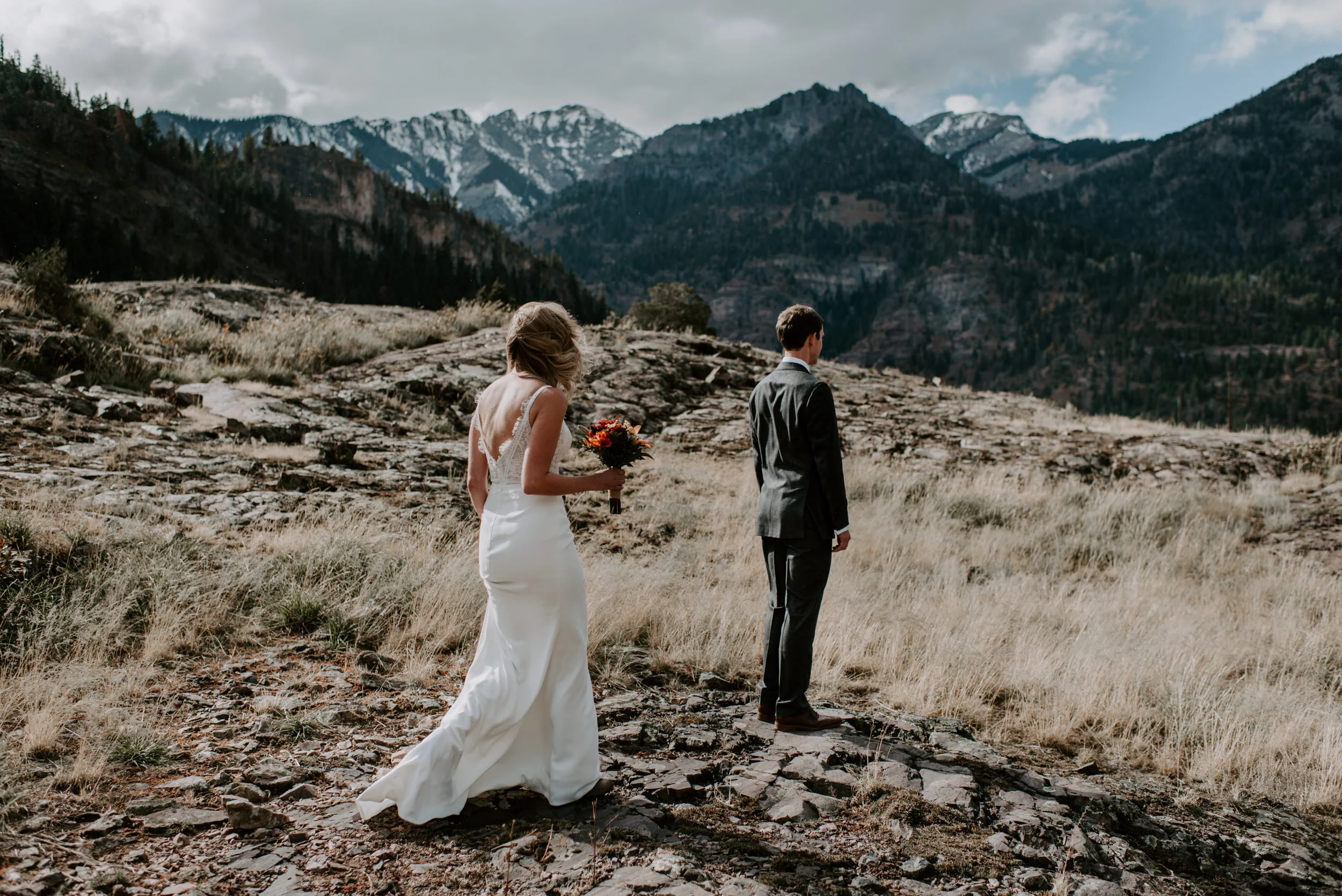  Bride and groom first look. Ouray, Colorado adventure elopement. 