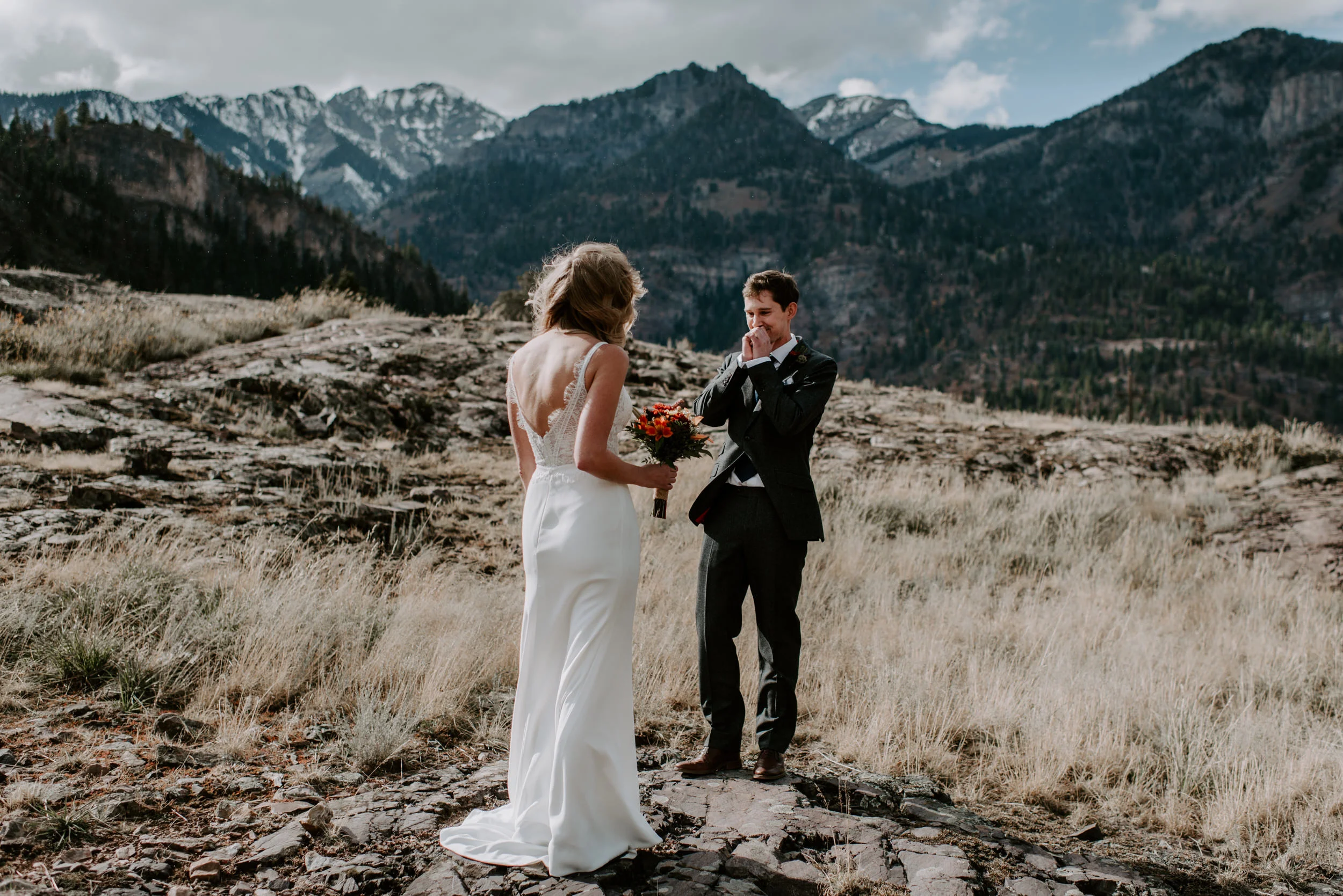  First look, Ouray elopement. Colorado wedding photographer. 