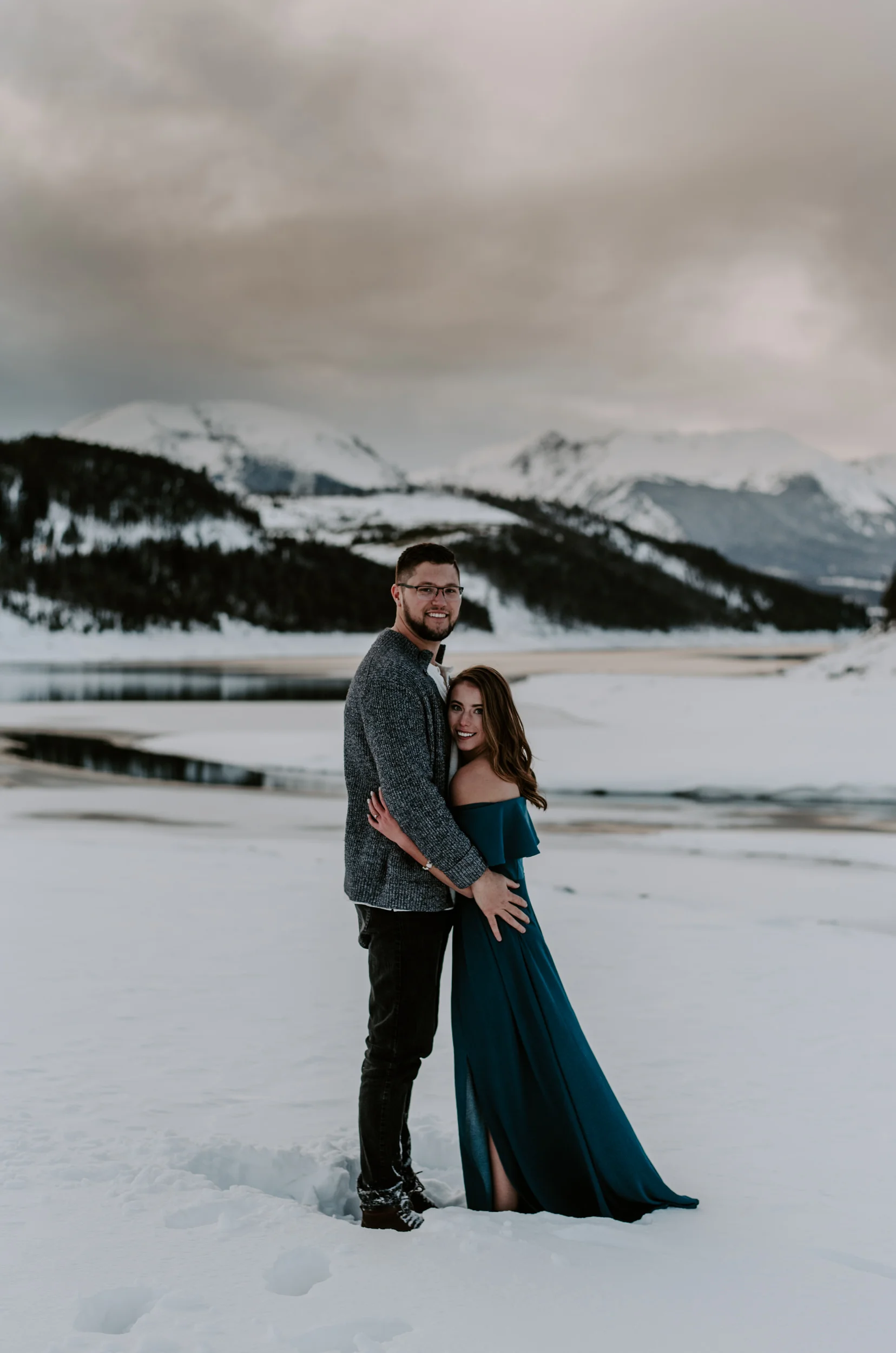  Lake Dillon, Colorado engagement photos. Sapphire Point engagement session. Colorado wedding photographer. 