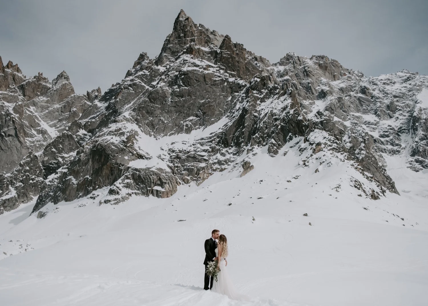 A DESTINATION ELOPEMENT IN CHAMONIX, FRANCE 