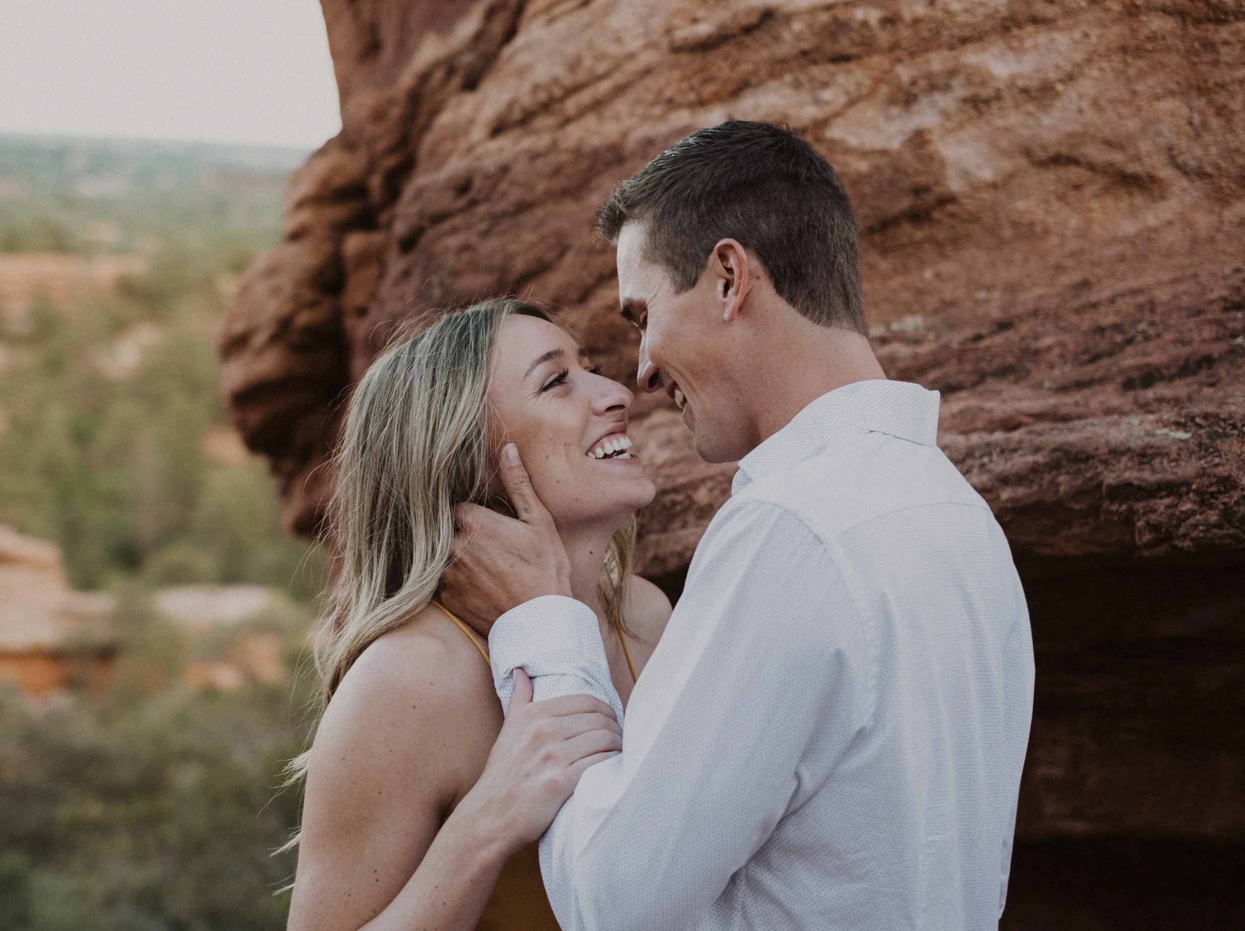  Elopement photo at Garden of the Gods. Colorado based elopement and wedding photographer. Garden of the Gods wedding. Colorado Springs elopement.  