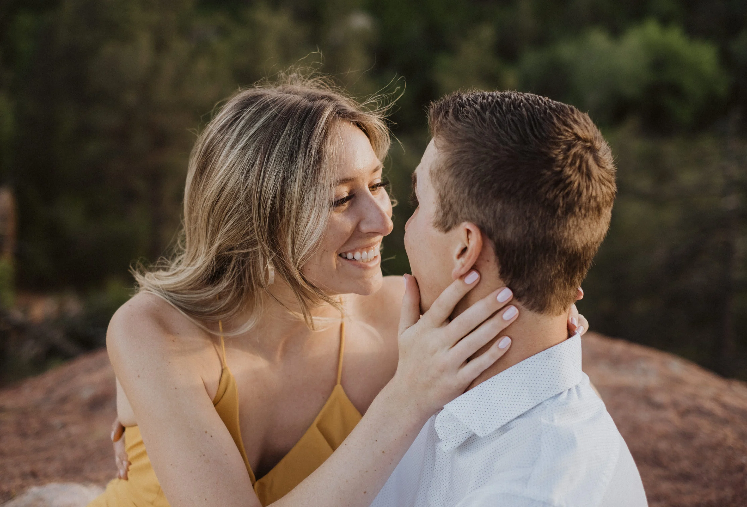  Colorado Springs adventure engagement session. Colorado Springs wedding and elopement photography. Garden of the Gods wedding photos. Garden of the Gods engagement session. 