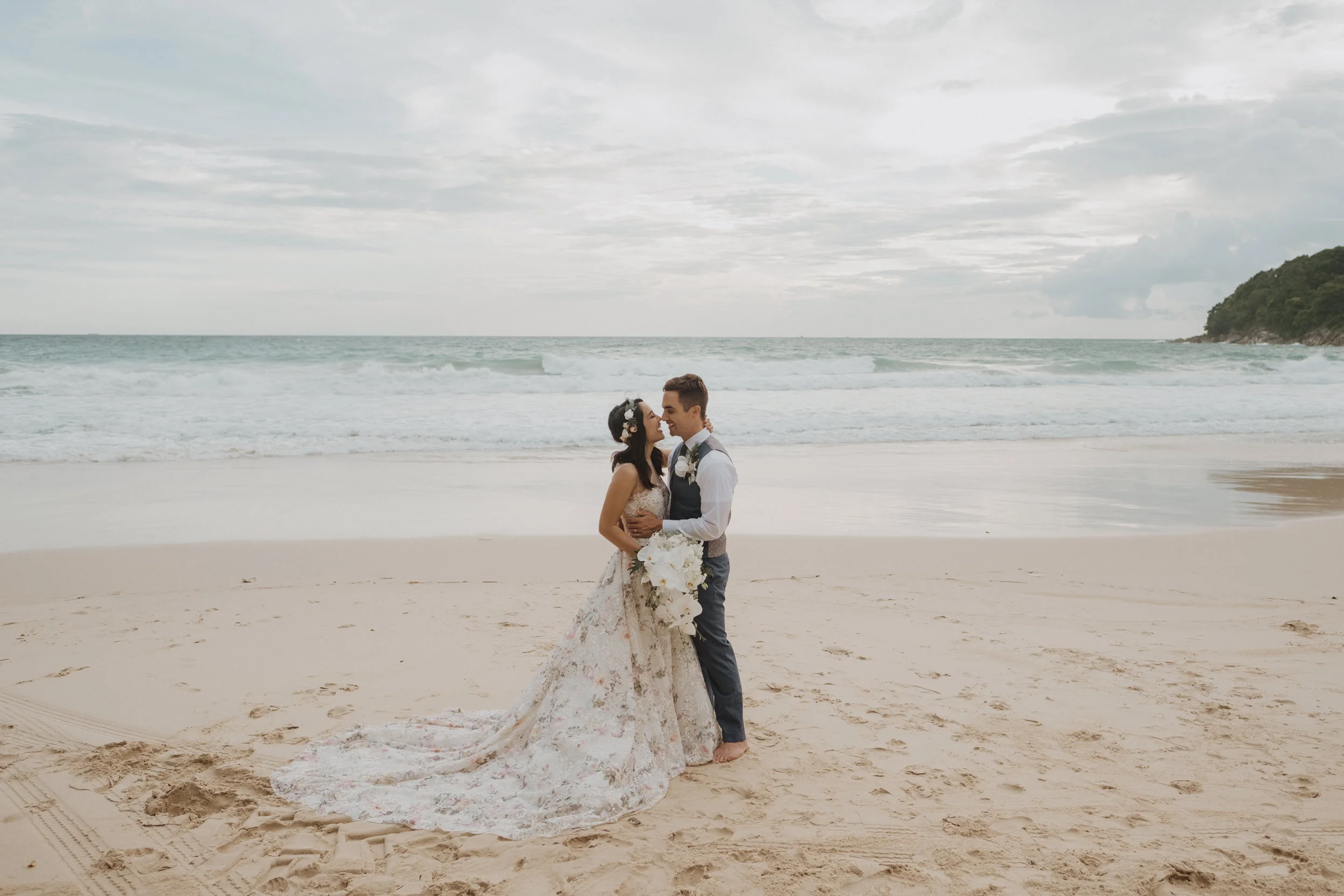A DESTINATION WEDDING WEEKEND AT LE MERIDIEN IN PHUKET THAILAND