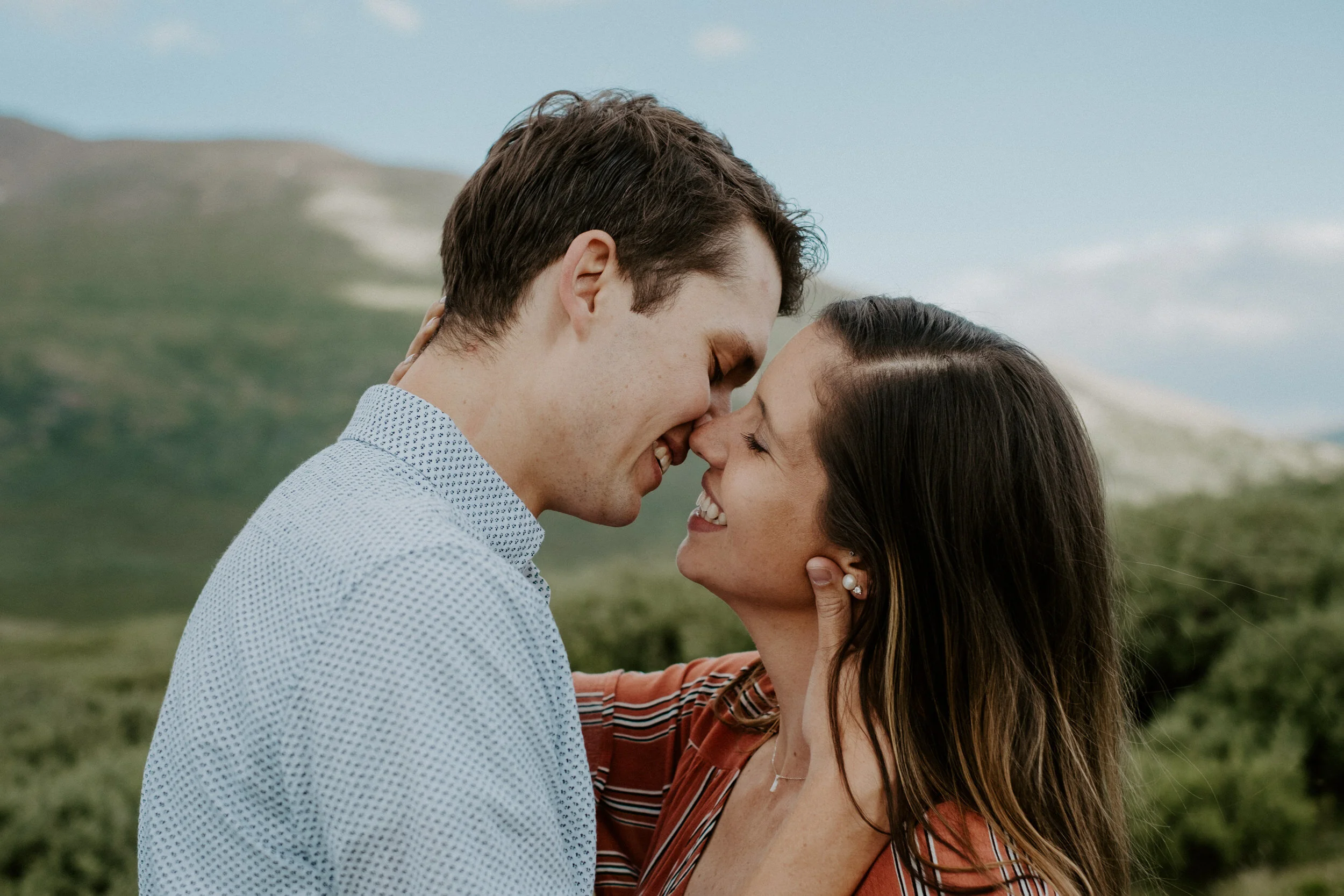  Colorado engagement session photographer. Guanella Pass engagement session. Mountain engagement photo ideas. Colorado wedding photographer. Denver wedding photography. Colorado elopement photographer. Georgetown, Colorado sunset engagement session. Engagement session posing ideas. 