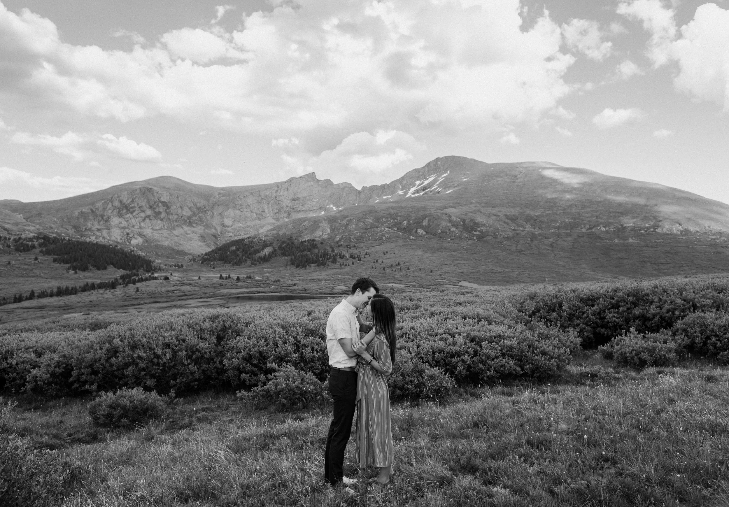  Colorado engagement session photographer. Guanella Pass engagement session. Mountain engagement photo ideas. Colorado wedding photographer. Denver wedding photography. Colorado elopement photographer. Georgetown, Colorado sunset engagement session. Engagement session outfit ideas. 