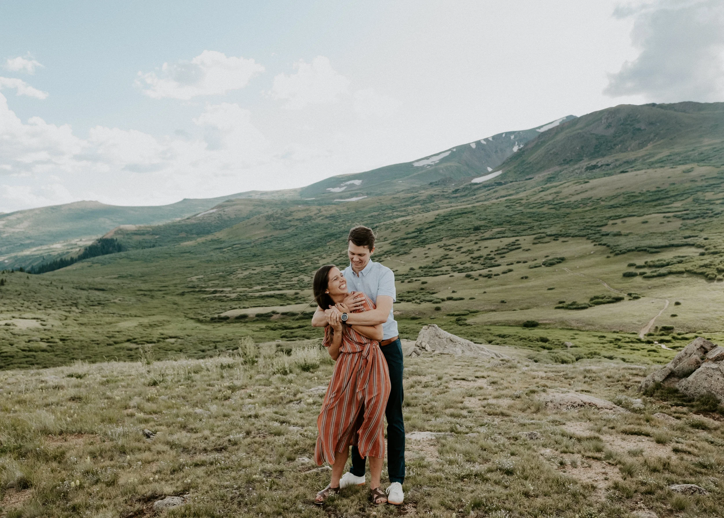  Guanella Pass engagement session in Georgetown, Colorado. Colorado mountain engagement photos. Sunset engagement session. Engagement session outfit ideas. Colorado mountain engagement session. Colorado wedding and elopement photographer. Mountain elopement in Colorado. Denver wedding photography. 