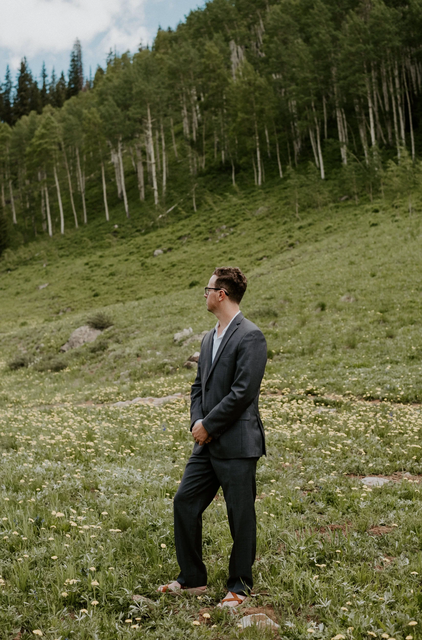  Crested Butte elopement. First look inspiration ideas, Crested Butte, Colorado adventure elopement. Crested Butte mountain wedding photographer. Colorado elopement photographer. Colorado mountain wedding and elopement photography. Crested Butte elopement location ideas. Colorado adventure elopement location inspiration. First look ideas. 