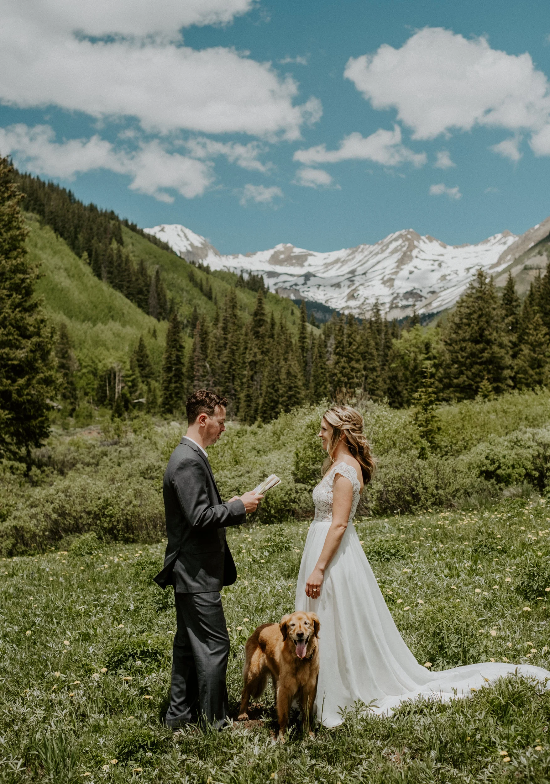  Colorado elopement photos in Crested Butte. Elopement ceremony ideas. Colorado elopement in Crested Butte. Crested Butte, Colorado adventure elopement photos. Colorado wedding and elopement photographer. Crested Butte elopement location ideas. Colorado mountain elopement. Crested Butte wedding photographer. Colorado elopement location ideas. 