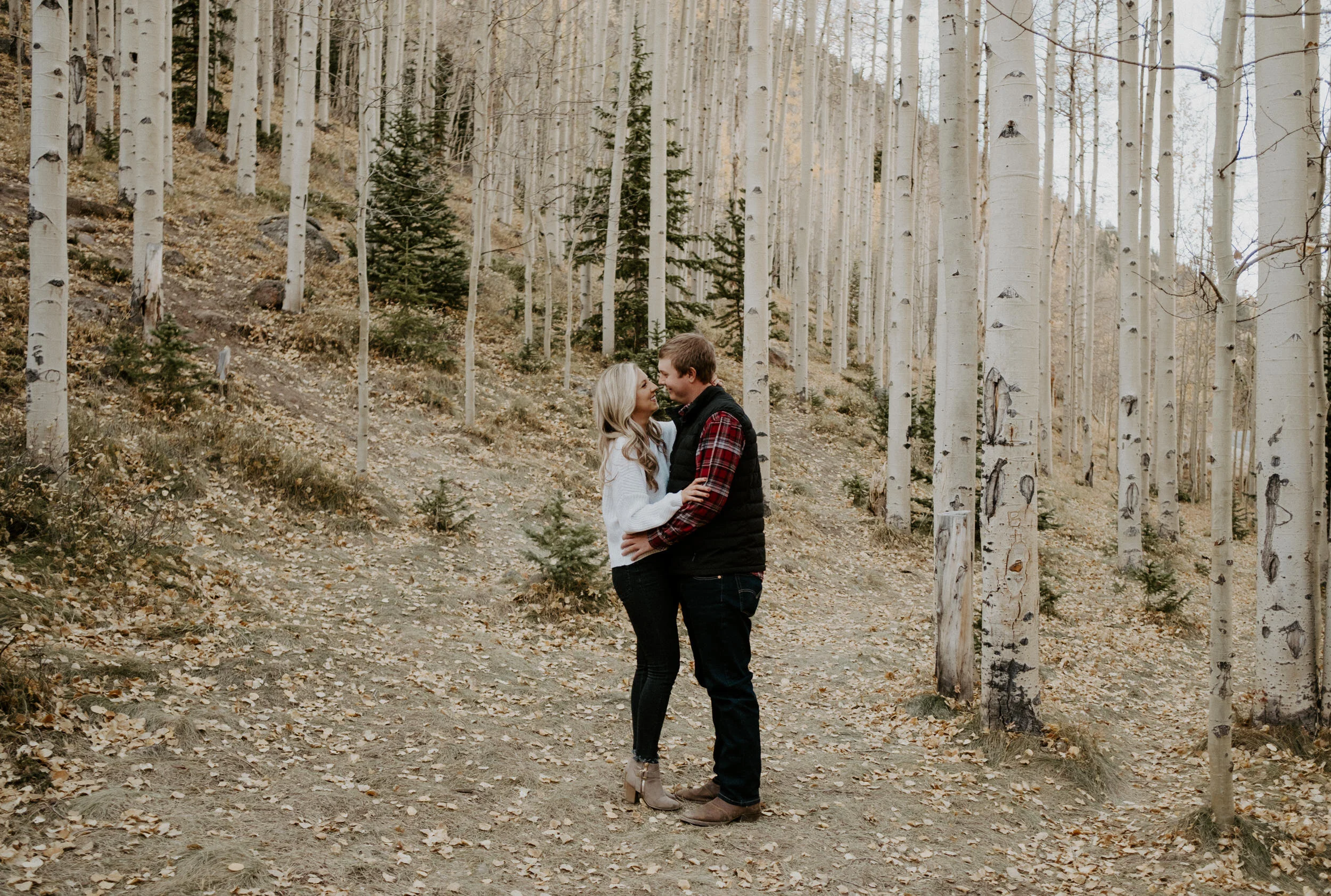  Fall engagement photo ideas. Guanella Pass Engagement Session. Colorado wedding photographer. Colorado engagement photos. Colorado wedding photography. Fall engagement session at Guanella Pass. Fall engagement photo inspiration. Engagement session outfit ideas. Colorado elopement photographer. 