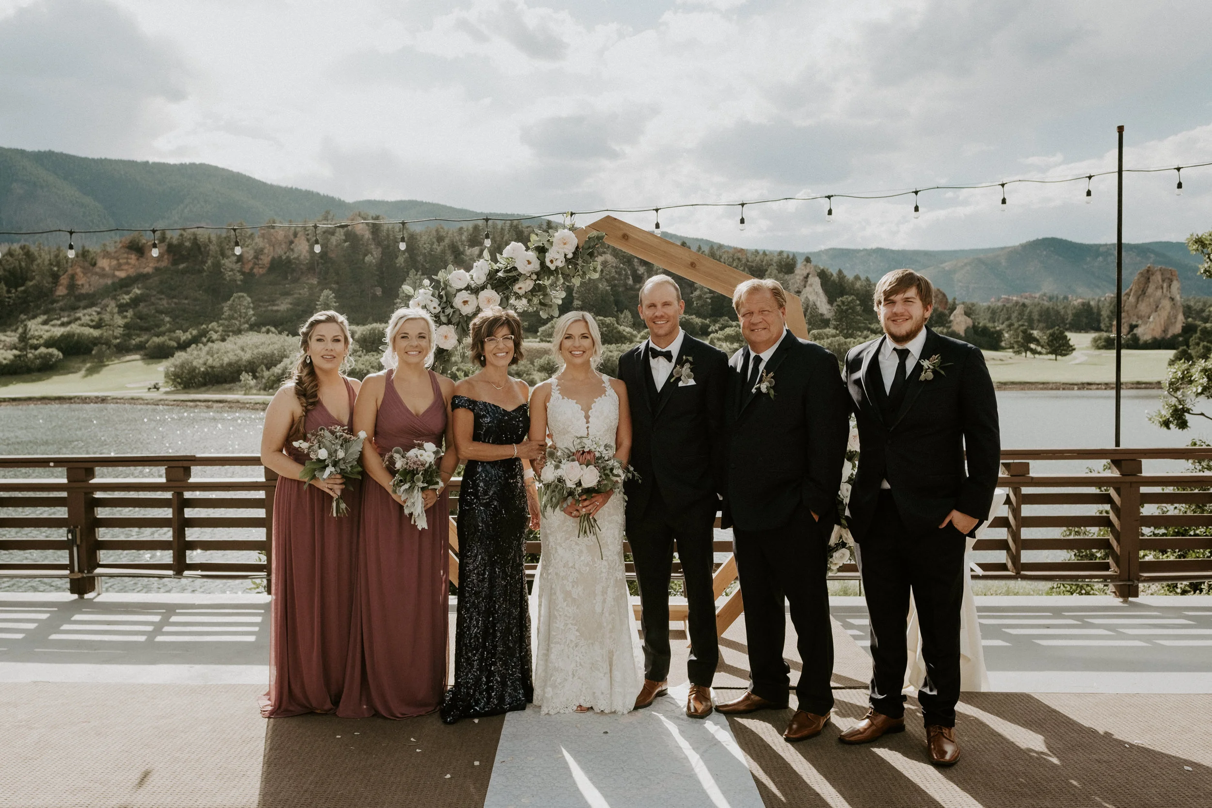  Perry Park Country Club wedding in Larkspur, Colorado. Colorado country club wedding venues. Family formals at Perry Park County Club. Wedding family photo ideas. Family photo inspiration for weddings. Colorado wedding photographer. Colorado elopement photographer. Family formal list. Perry Park wedding photos. 