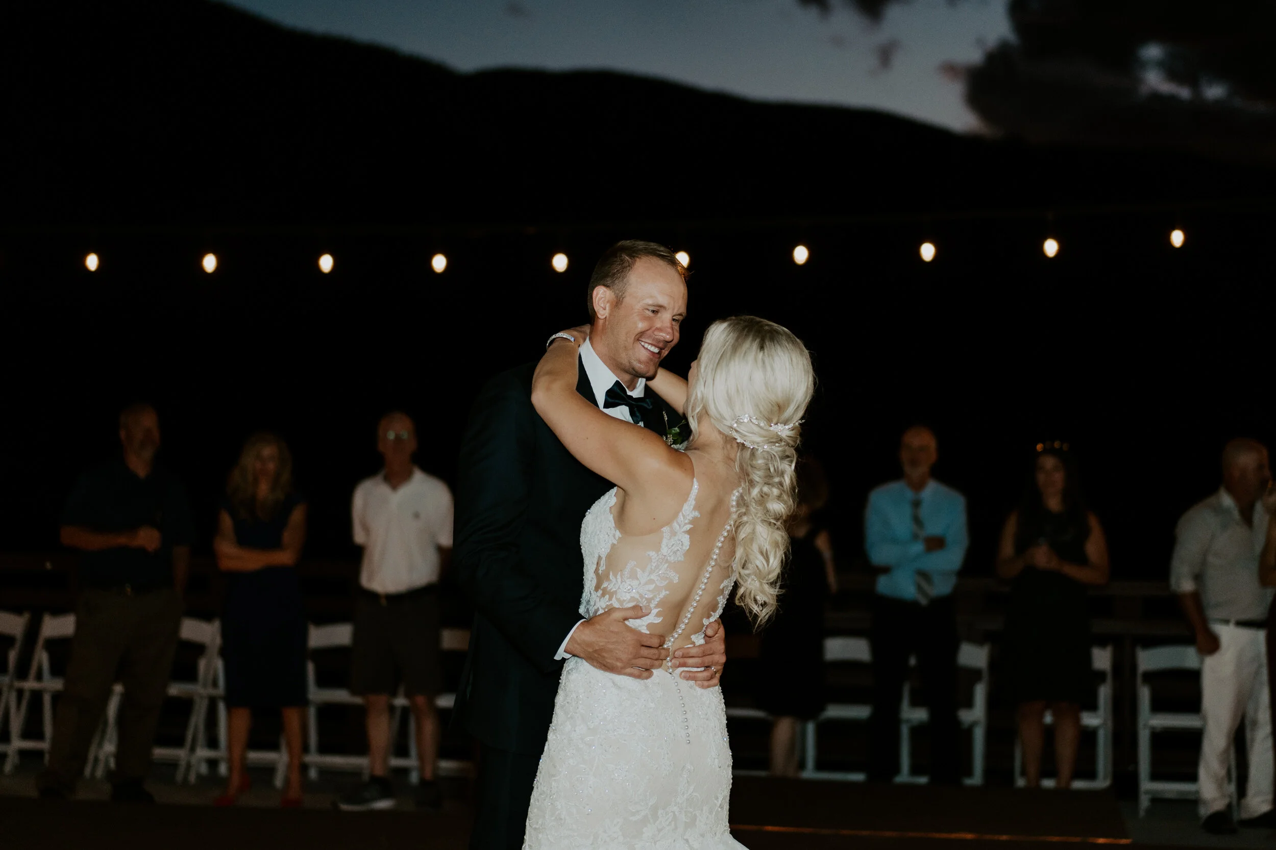  Couples first dance at Perry Park Country Club in Larkspur, Colorado. Perry Park Country Club wedding photos. Colorado wedding photographer. Perry Park Country Club wedding. Colorado elopement photographer. First dance ideas. 
