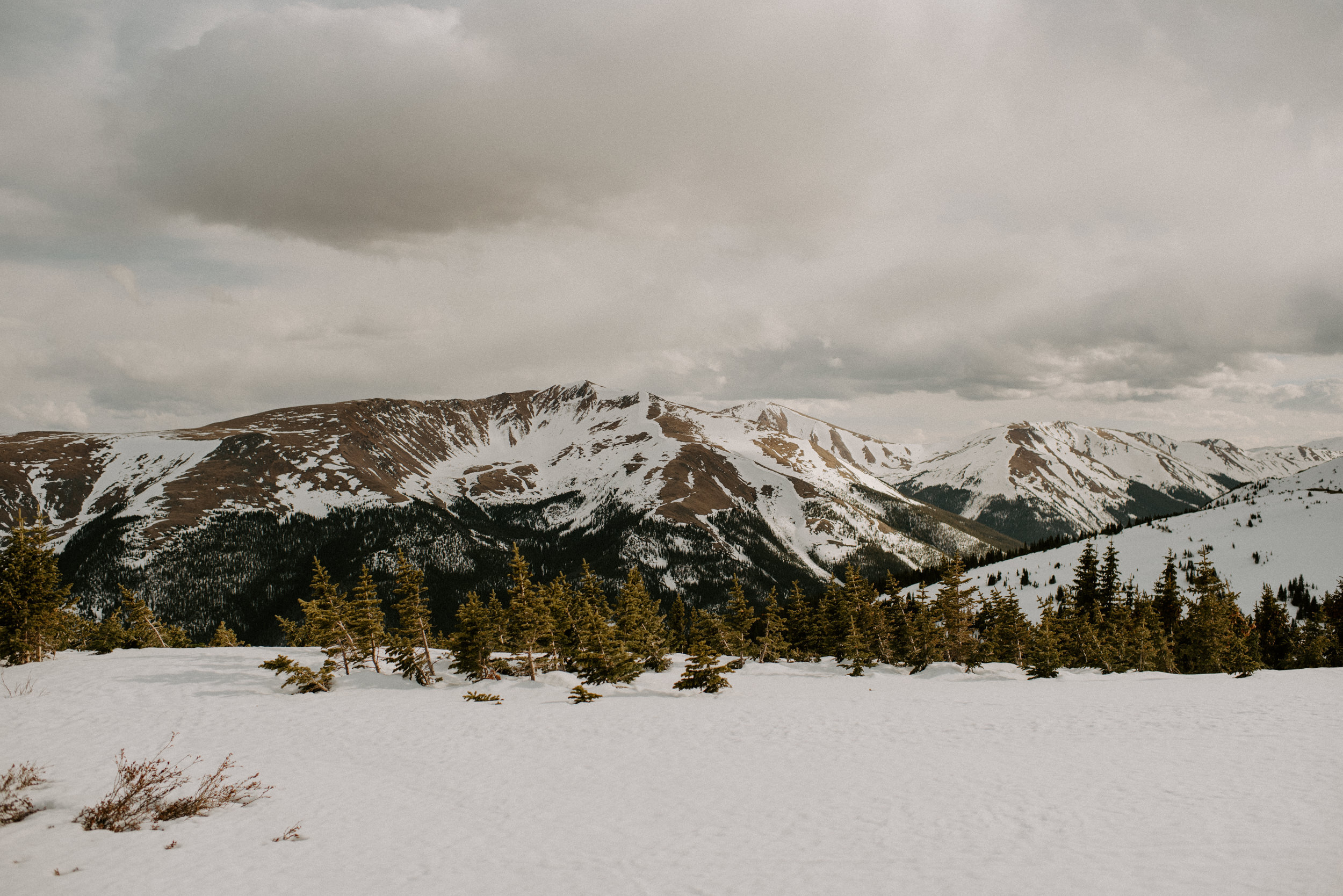  Colorado engagement session. Colorado wedding and elopement photographer. Colorado adventure session. Alyssa Carpenter, Colorado wedding and elopement photography. Winter Park, Colorado engagement session.   