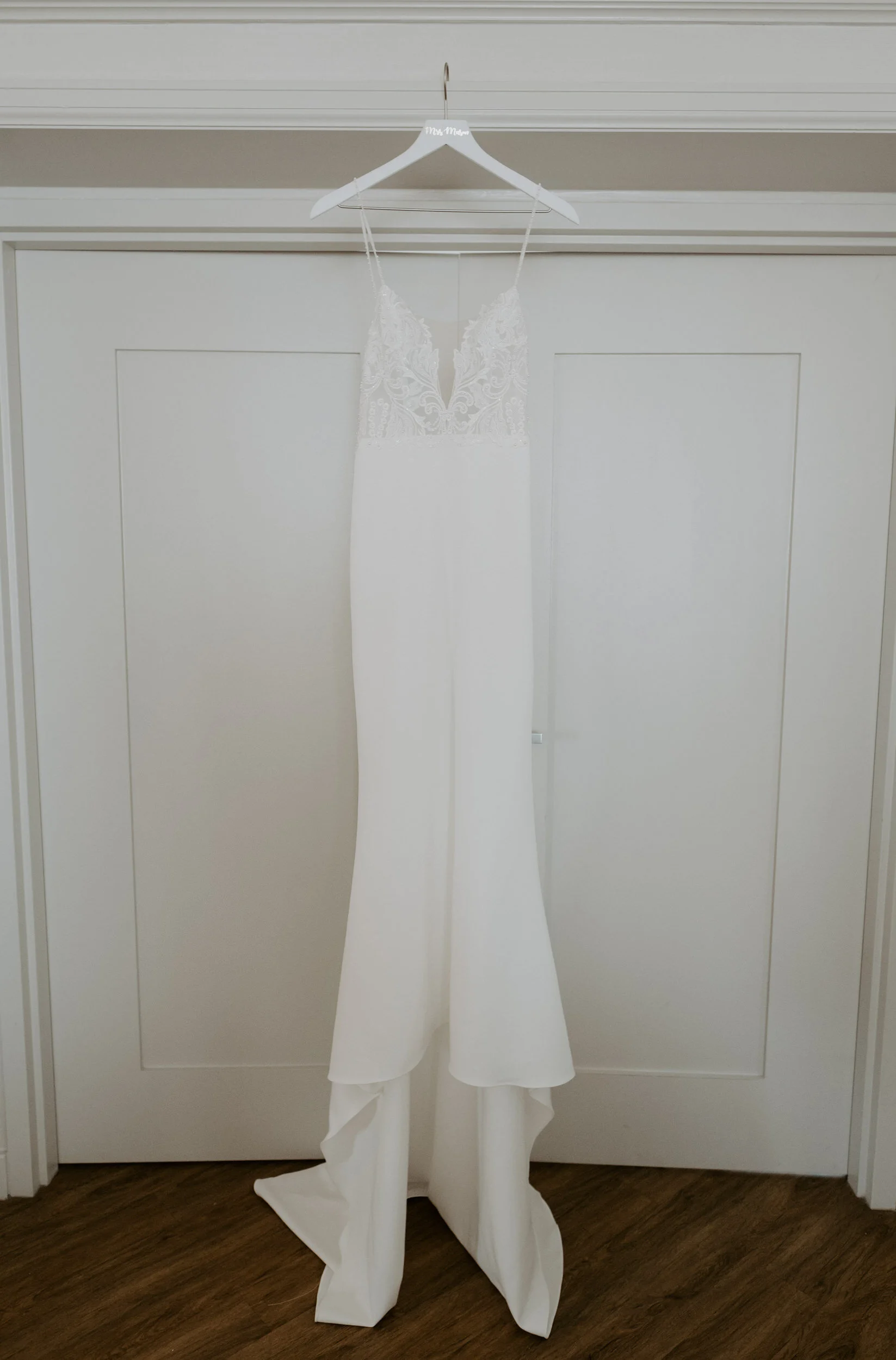  Wedding dress shot. Florida Rustic Barn Wedding. Tampa wedding photographer. Tampa wedding venue.  