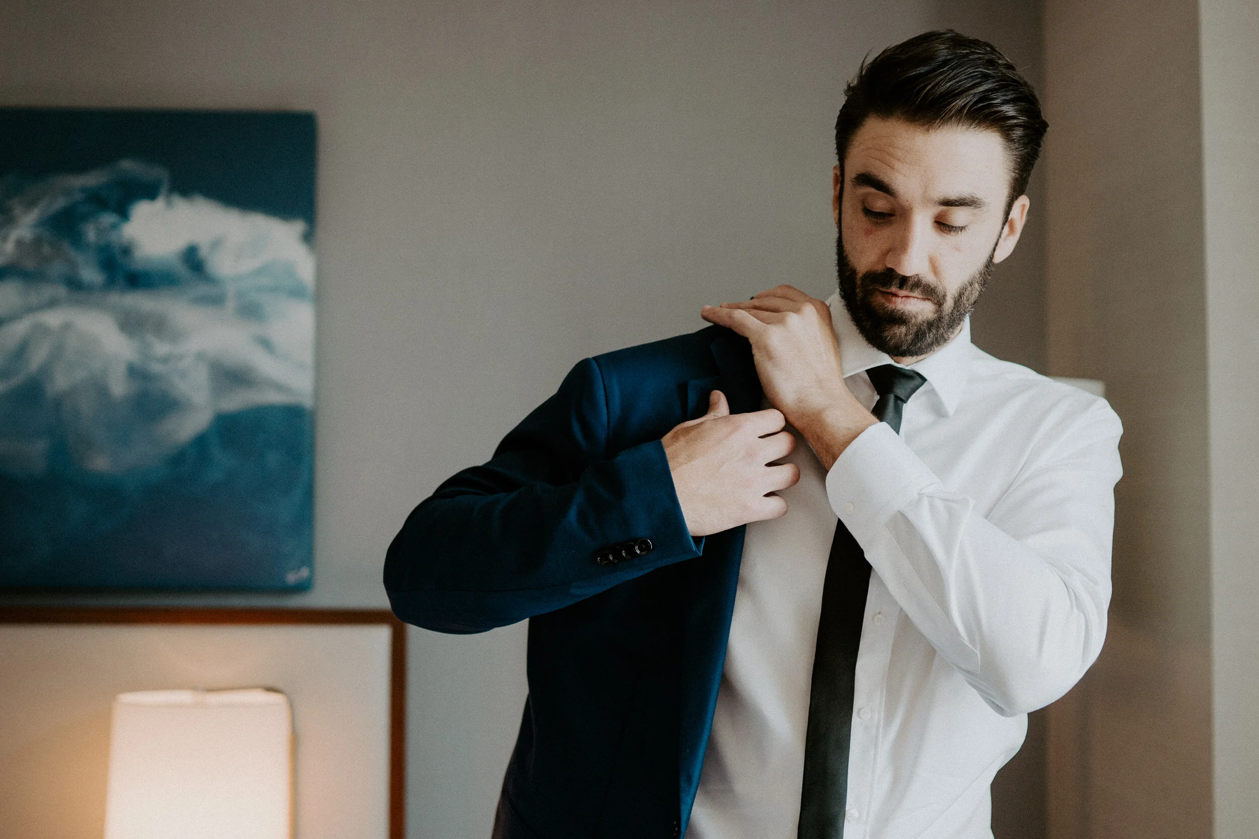  Groom getting ready before wedding at Florida Rustic Barn in Plant City, Florida. Tampa, Florida wedding venue. Getting ready photo ideas.  Florida Rustic Barn Wedding venue.  Florida wedding photographer. Tampa wedding photographer.   