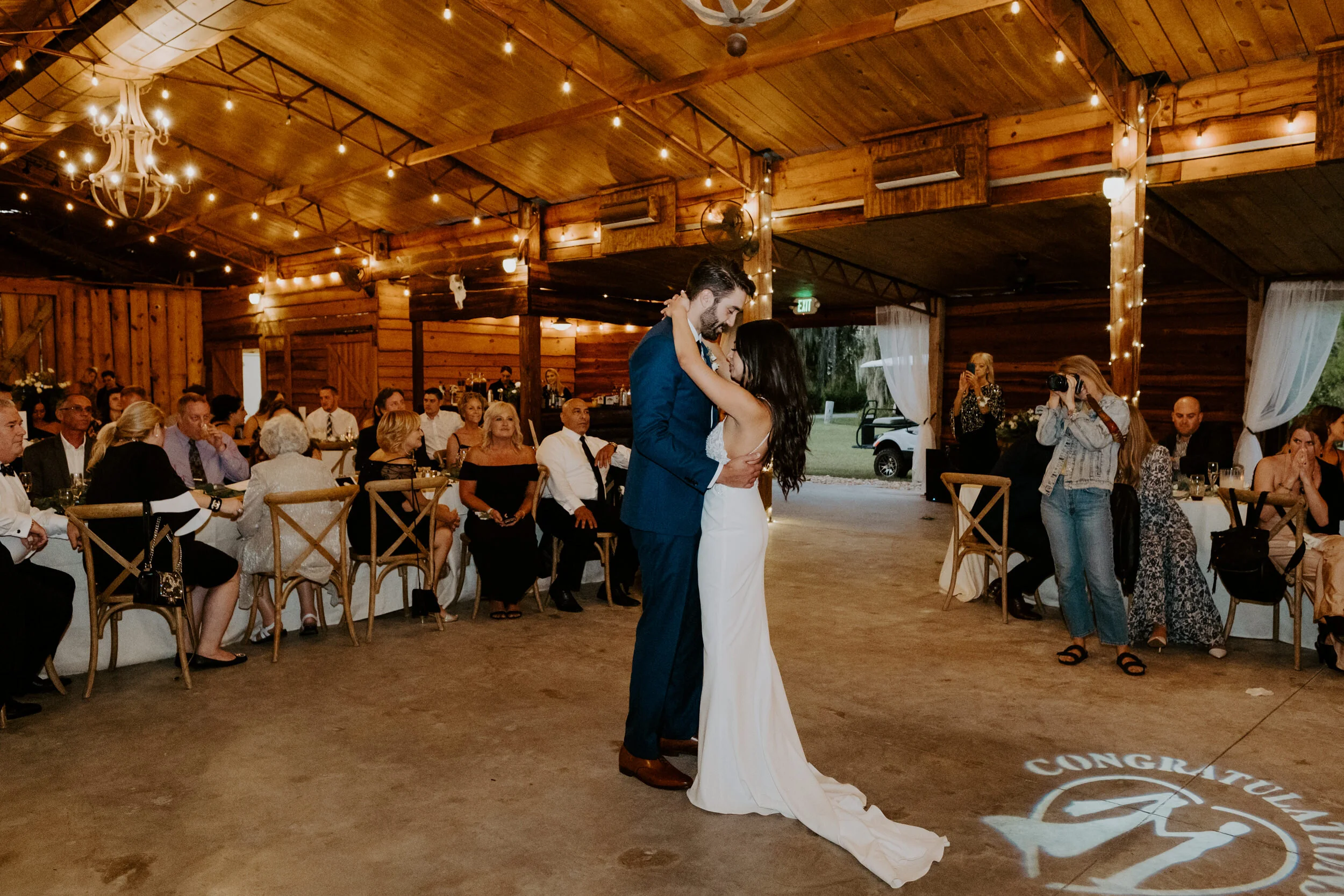  First dance ideas. Florida. Rustic Barn Weddings. Tampa wedding photographer. Tampa wedding venue. Rustic wedding at Florida Rustic Barn Weddings. Florida Rustic Barn. First dance for wedding.  