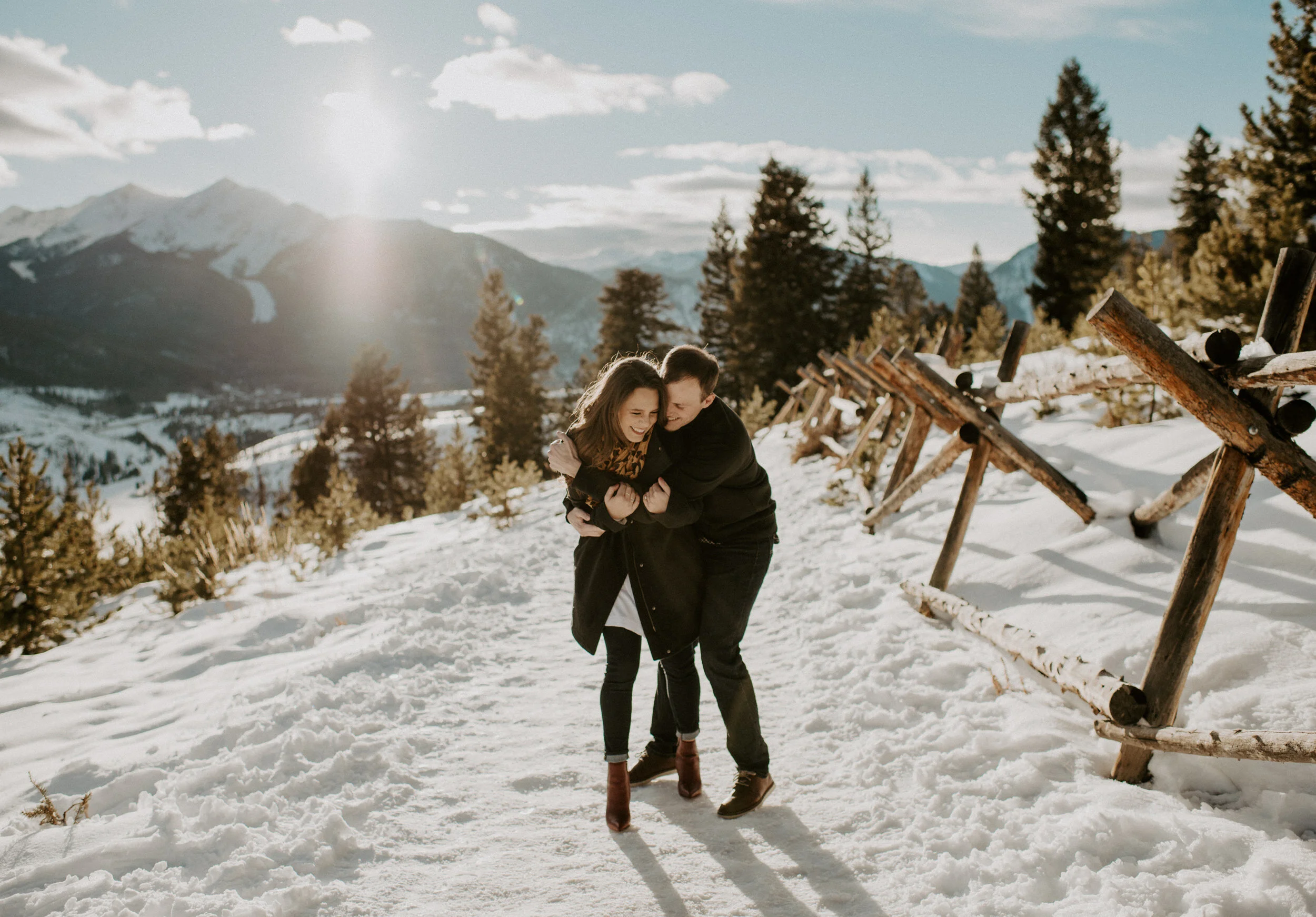  Lake Dillon, Colorado engagement session. Colorado wedding photographer. Sapphire Point engagement photos. Colorado elopement photographer. Colorado adventure engagement session. Engagement photo inspiration. Save the date ideas. Engagement session outfit ideas.  