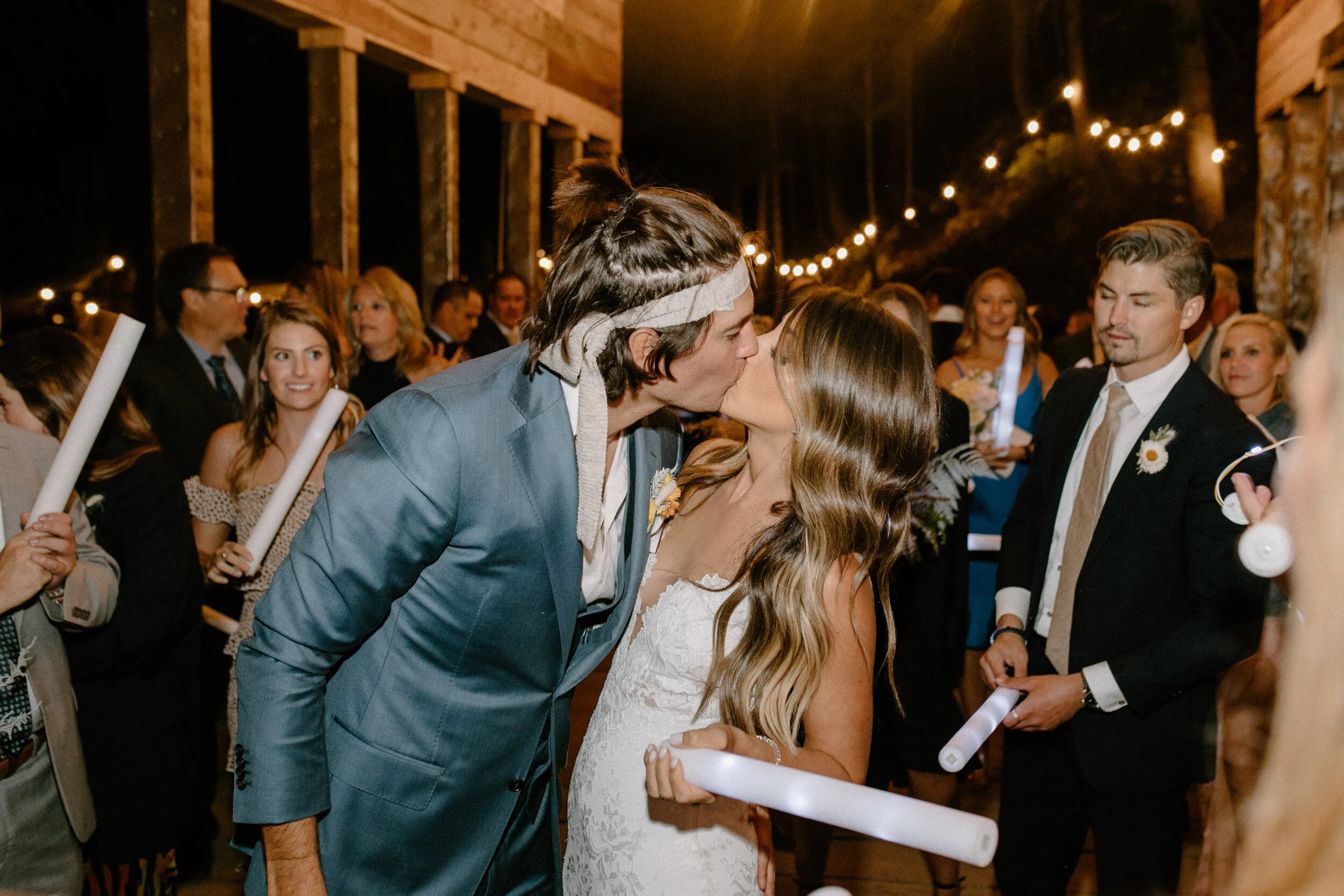  Wedding grand exit ideas. Blackstone Rivers Ranch wedding in Idaho Springs, Colorado. Colorado wedding photographer. Colorado wedding photography, Alyssa Carpenter. Glow stick wedding exit. 