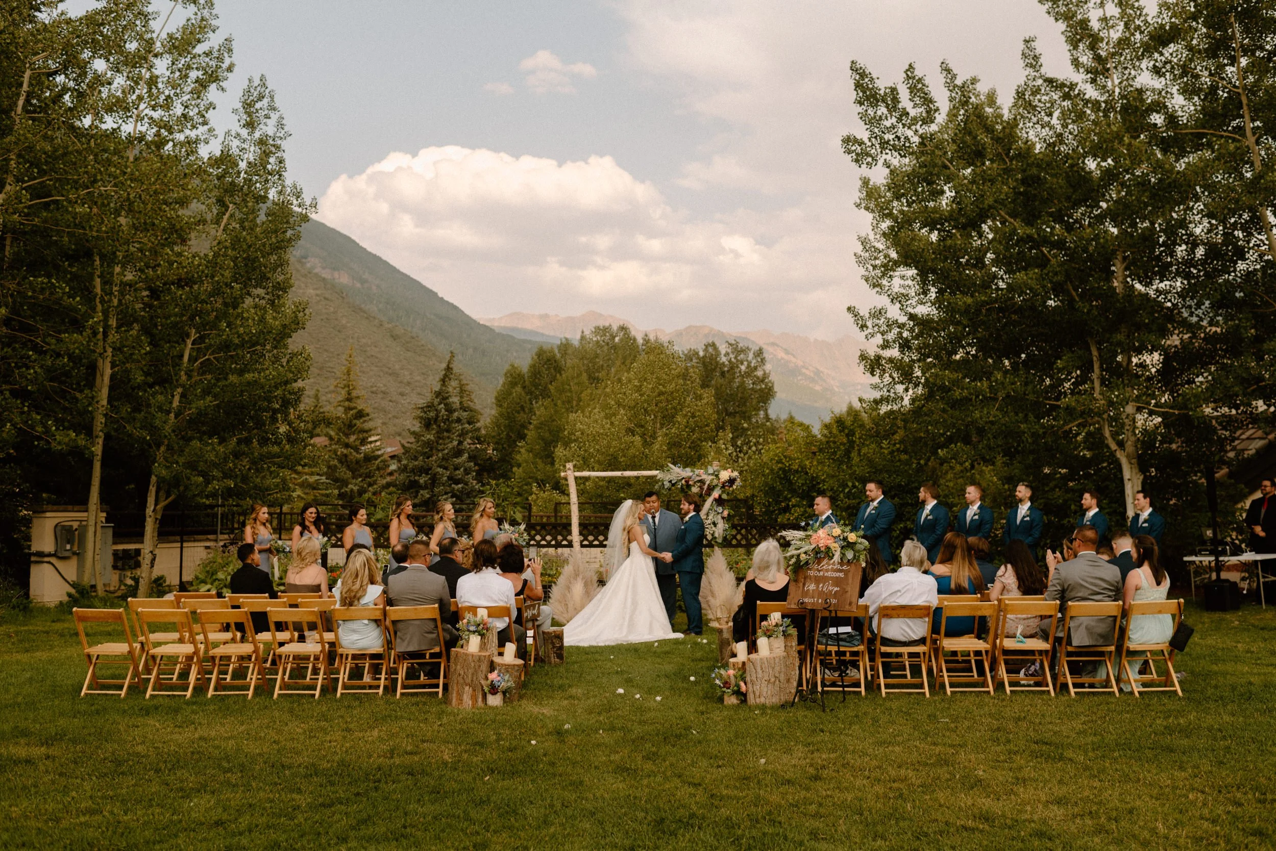 A LARKSPUR EVENTS &amp; DINING WEDDING IN VAIL, COLORADO 