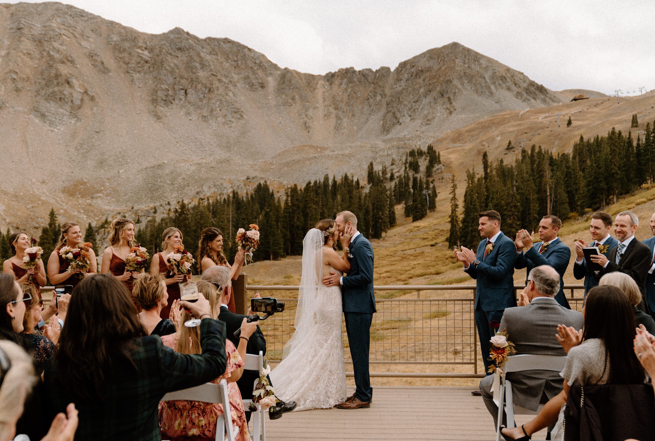 AN ARAPAHOE BASIN WEDDING AT BLACK MOUNTAIN LODGE