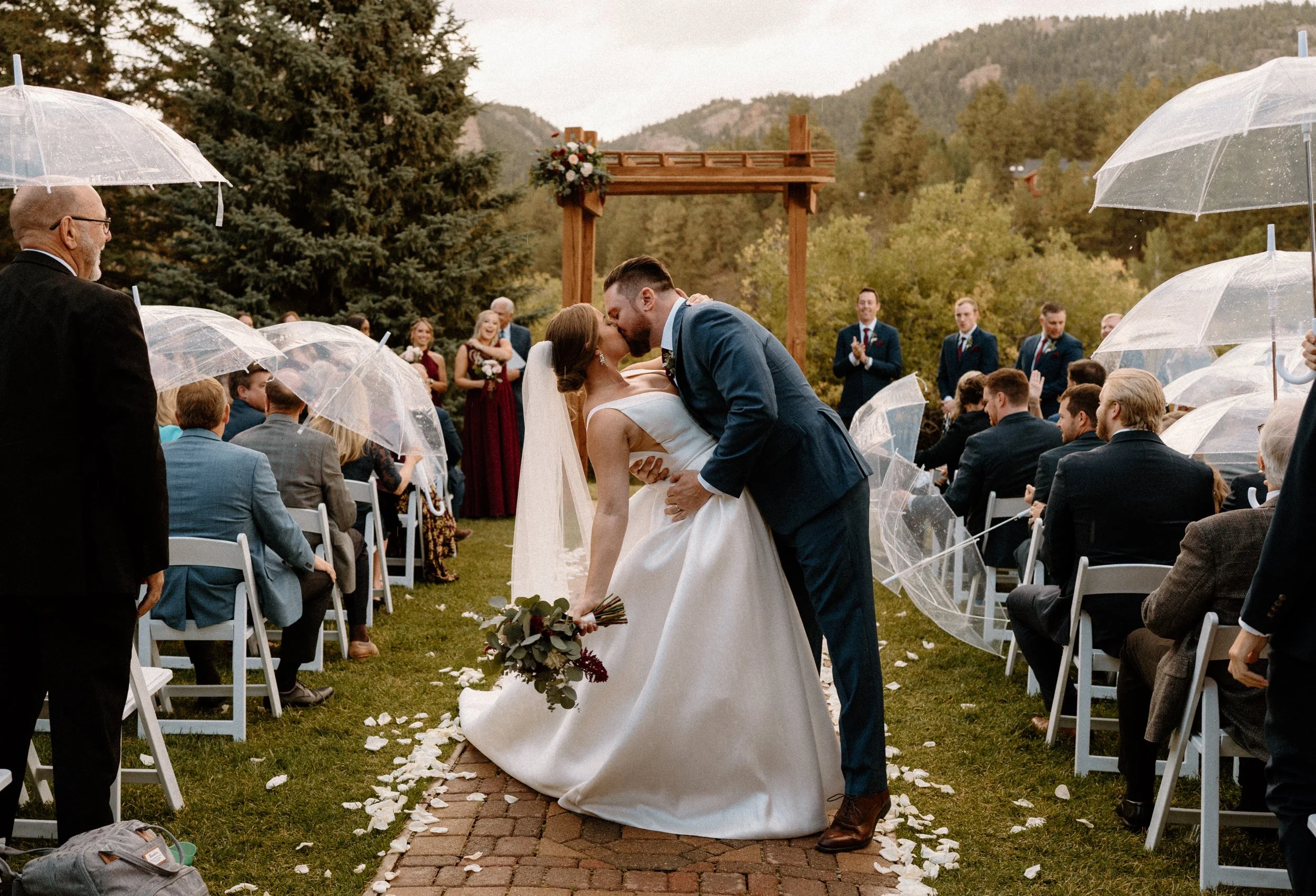 A SUMMER WEDDING AT MOUNTAIN VIEW RANCH IN PINE, COLORADO 