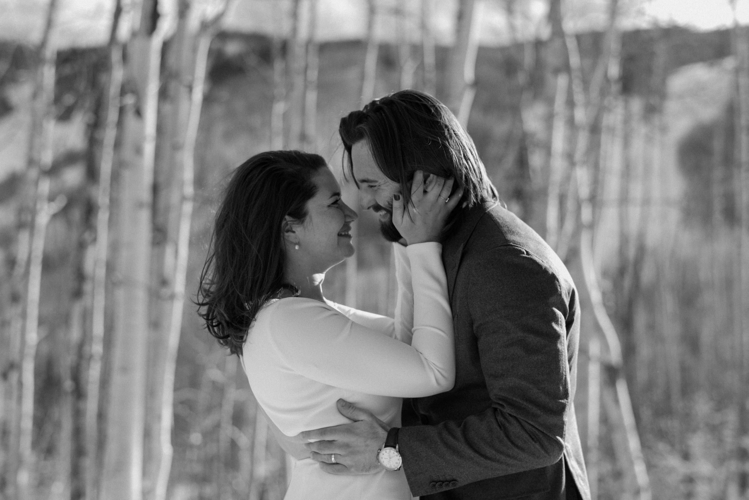  Glenwood Springs, Colorado intimate wedding at Sunlight Resort. Colorado elopement photographer. Winter elopement inspiration. Colorado wedding and elopement photography. Colorado adventure skiing elopement.  