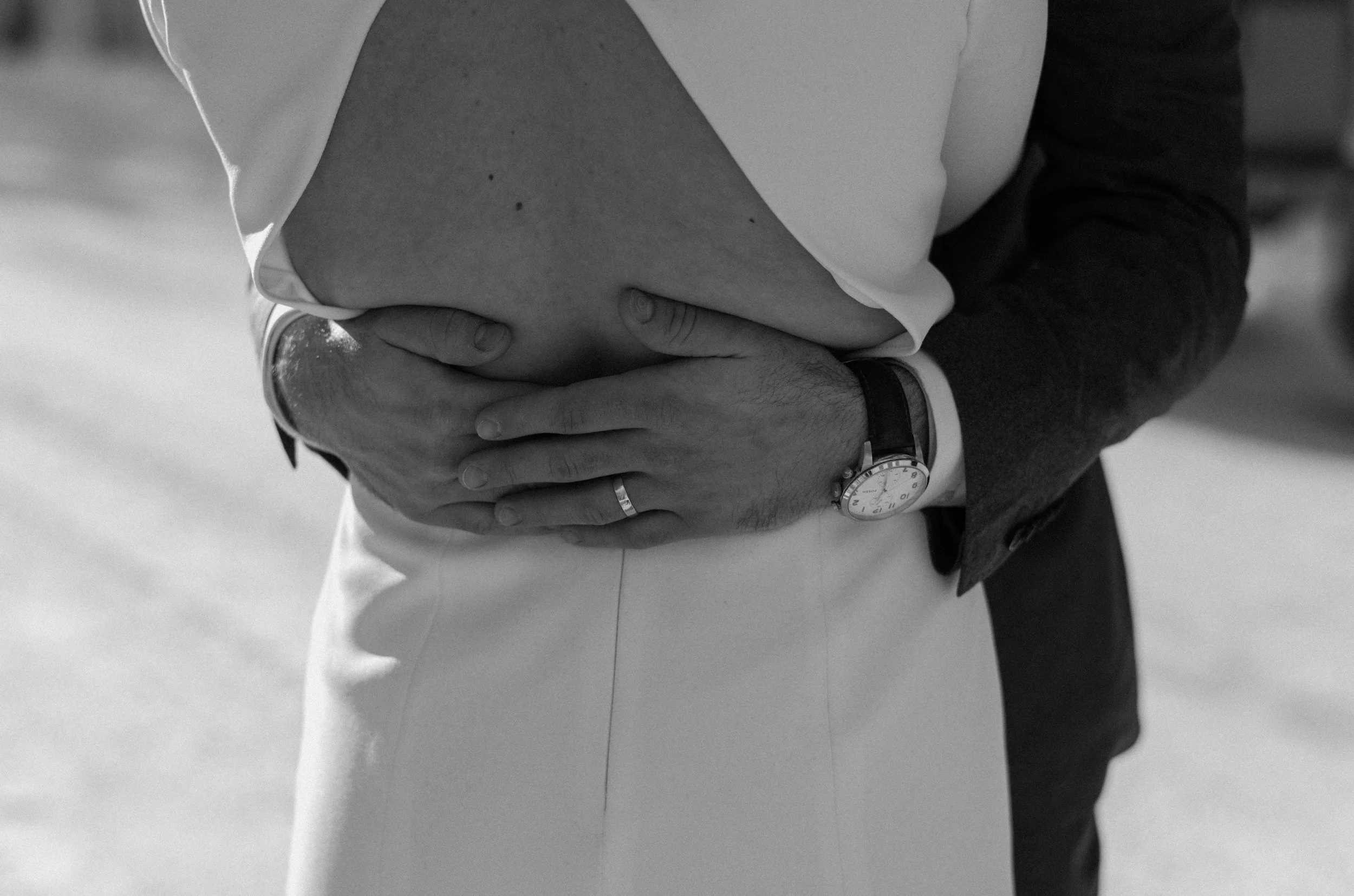  Glenwood Springs, Colorado elopement at Sunlight Mountain Resort. Colorado wedding and elopement photographer. Colorado adventure skiing elopement. Sunset elopement photos. Glenwood Springs wedding photographer.  Golden hour photo ideas. Colorado mountain elopement inspiration. Winter elopement ideas.  