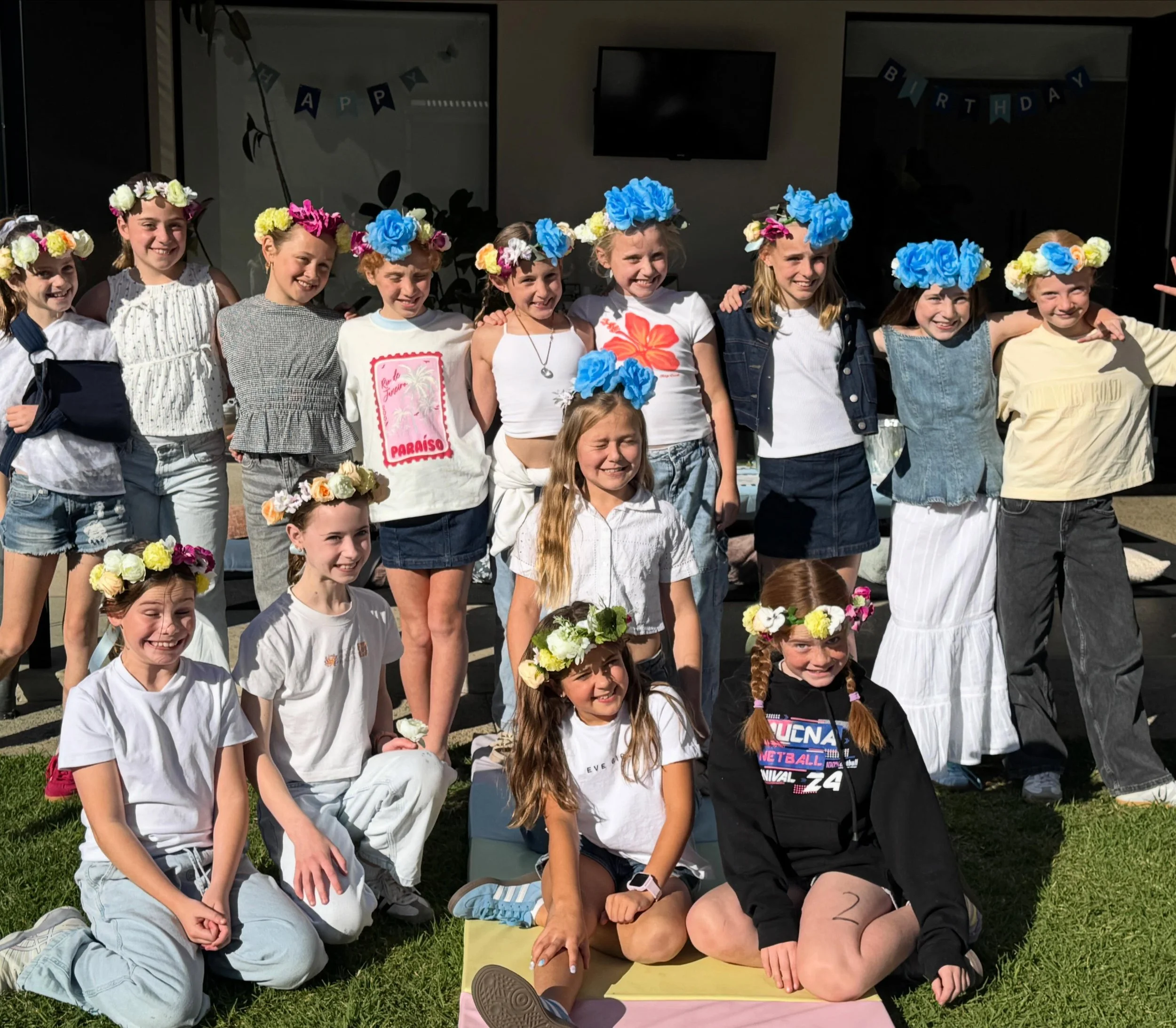 Turning ten making #flowercrowns with friends. We hope you had a beautiful day 🌸