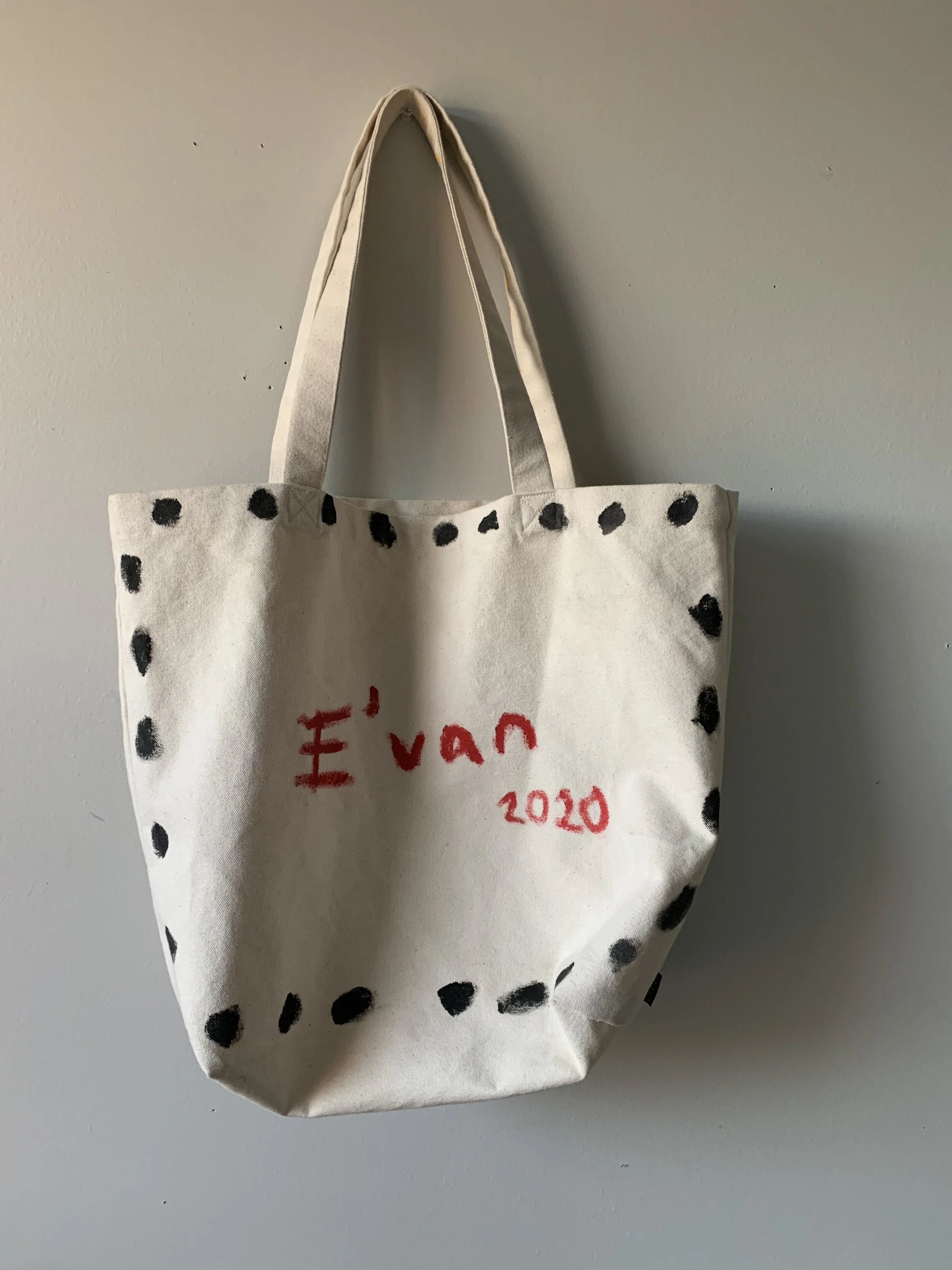 C18754B8-E085-4DFA-8649-DECE6654F978