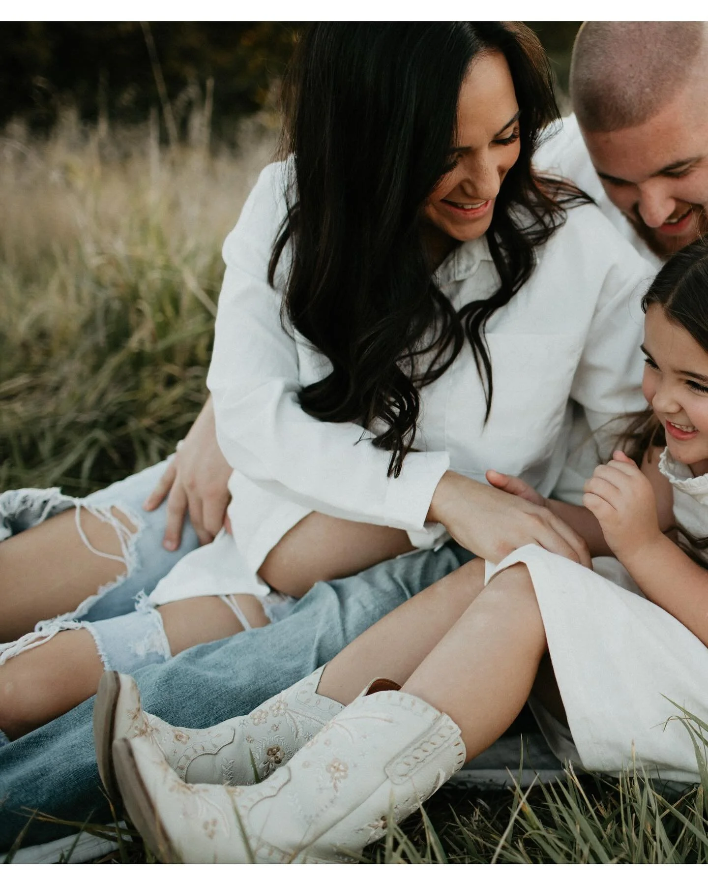 These are the moments 🤍 #photographer #centralillinoisphotographer #sarahainsleephotography