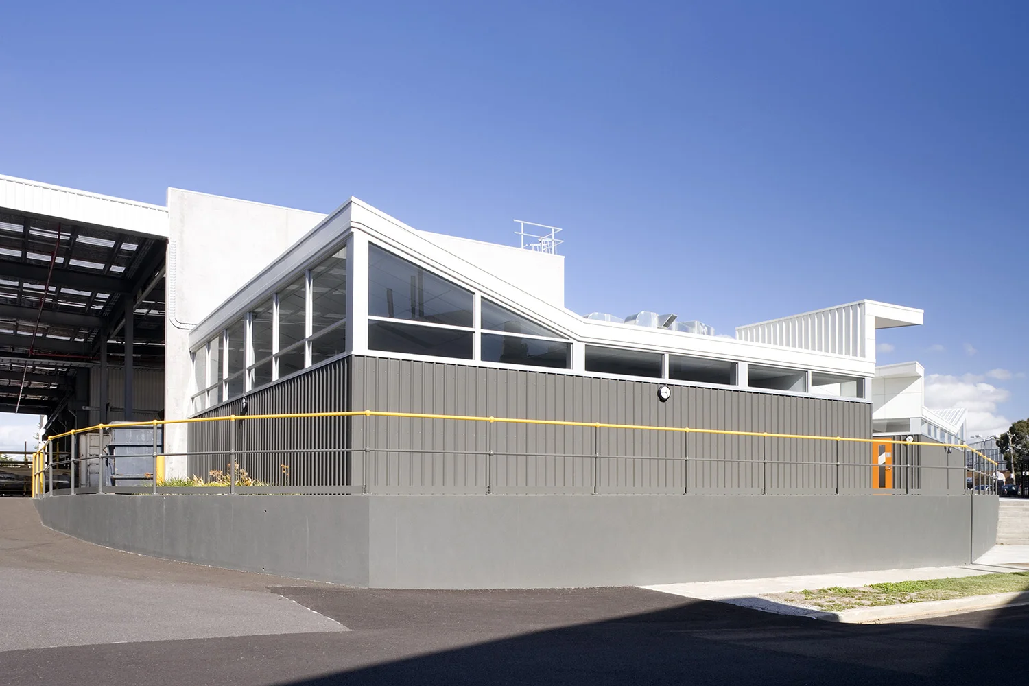 AssaAbloy04.jpg