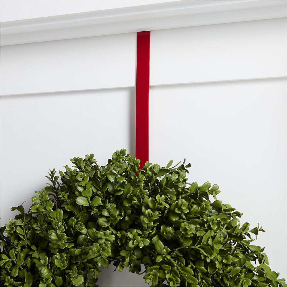 red-wreath-door-hanger.jpg