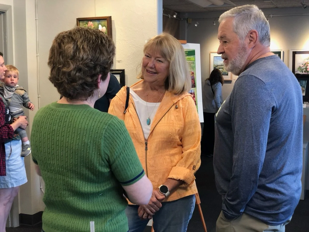 First Friday Recap 📸

October Featured Artist ➡️ Marisa Moritz