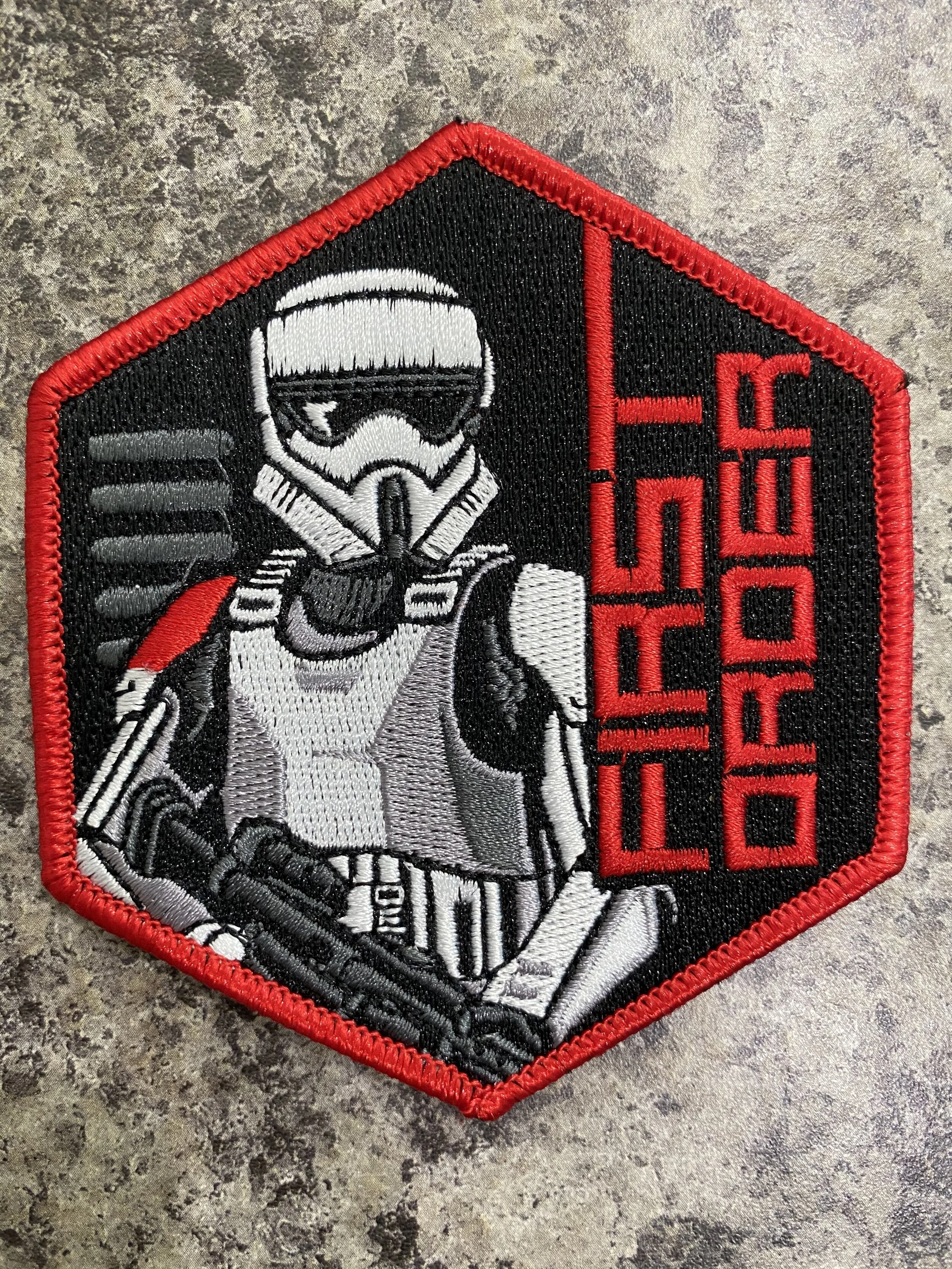 329407AF-CF24-4C8D-B5F5-E3A5FFB9E1F7