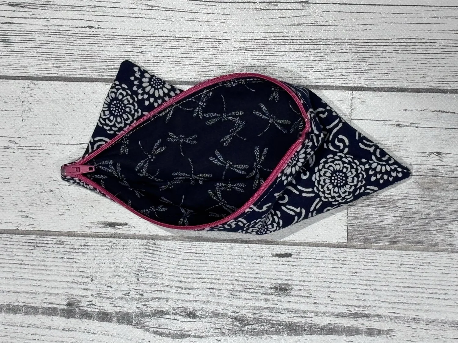 Romor Designs zipper pouches - stencil flowers pink zip - dragonflies inside.jpg