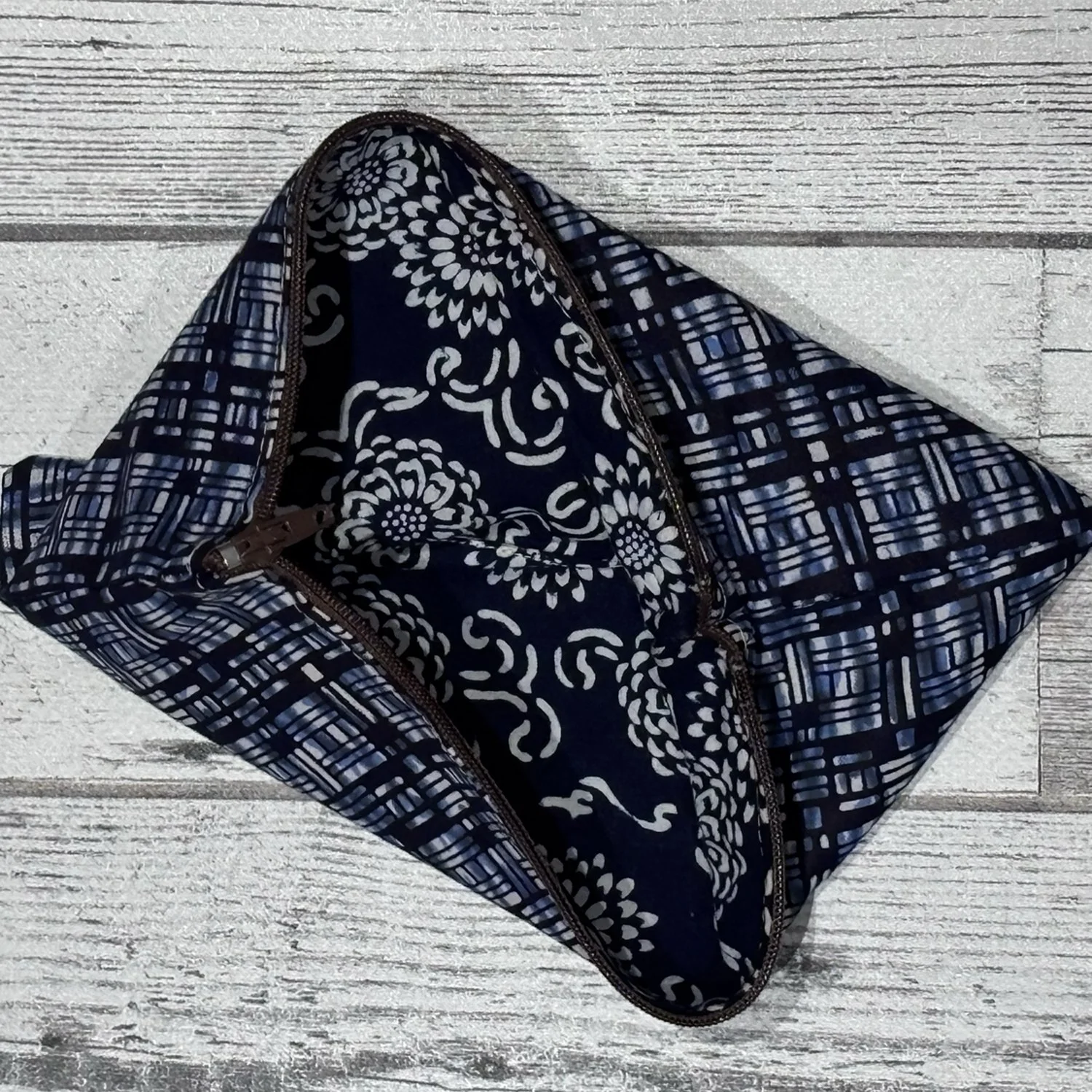 Romor Designs zipper pouches - straight grid check brown zip - stencil inside.jpg