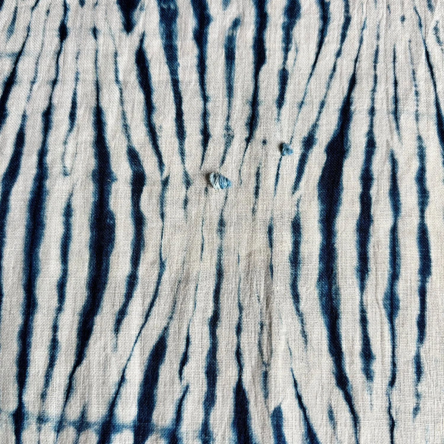 Romor-Designs-fine-Japanese-linen-Ashikawa-shibori-indigo-scarf---CS97--closeup---2-mends.jpg