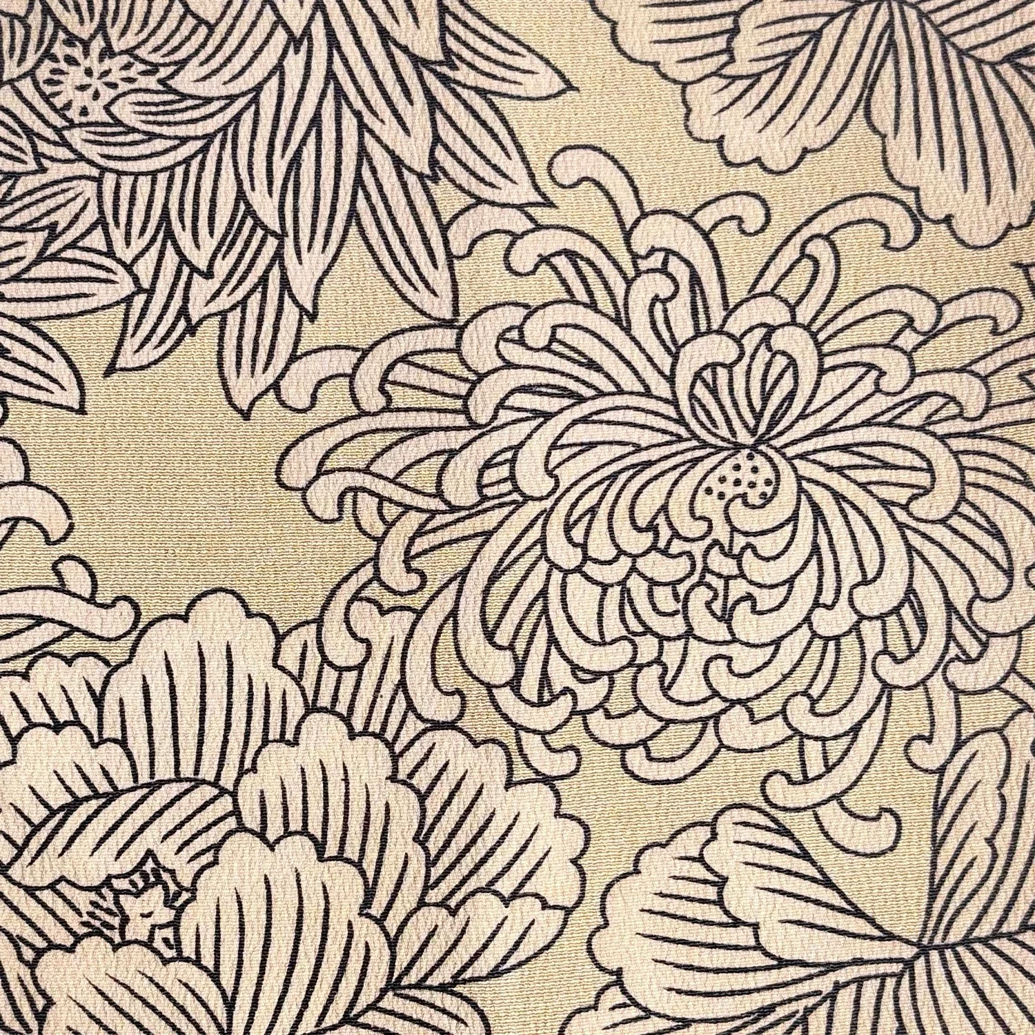 VS235-Kimono-silk-loop-scarf---closeup.jpg