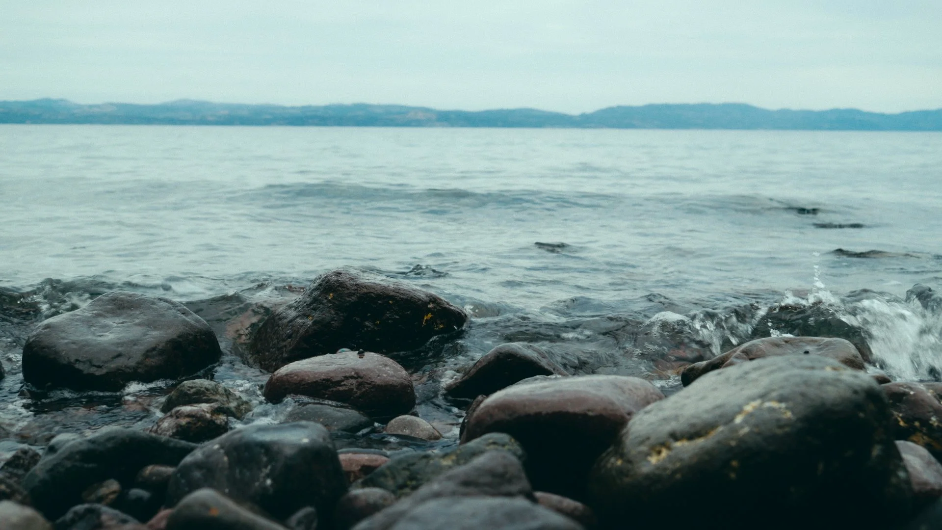 We are deeply saddened by the news that on Saturday December 6, 2025, at least 17 people seeking refuge perished during the dangerous crossing from Libya to the island of Crete. We extend our condolences to their loved ones&ndash;and we keep in our t