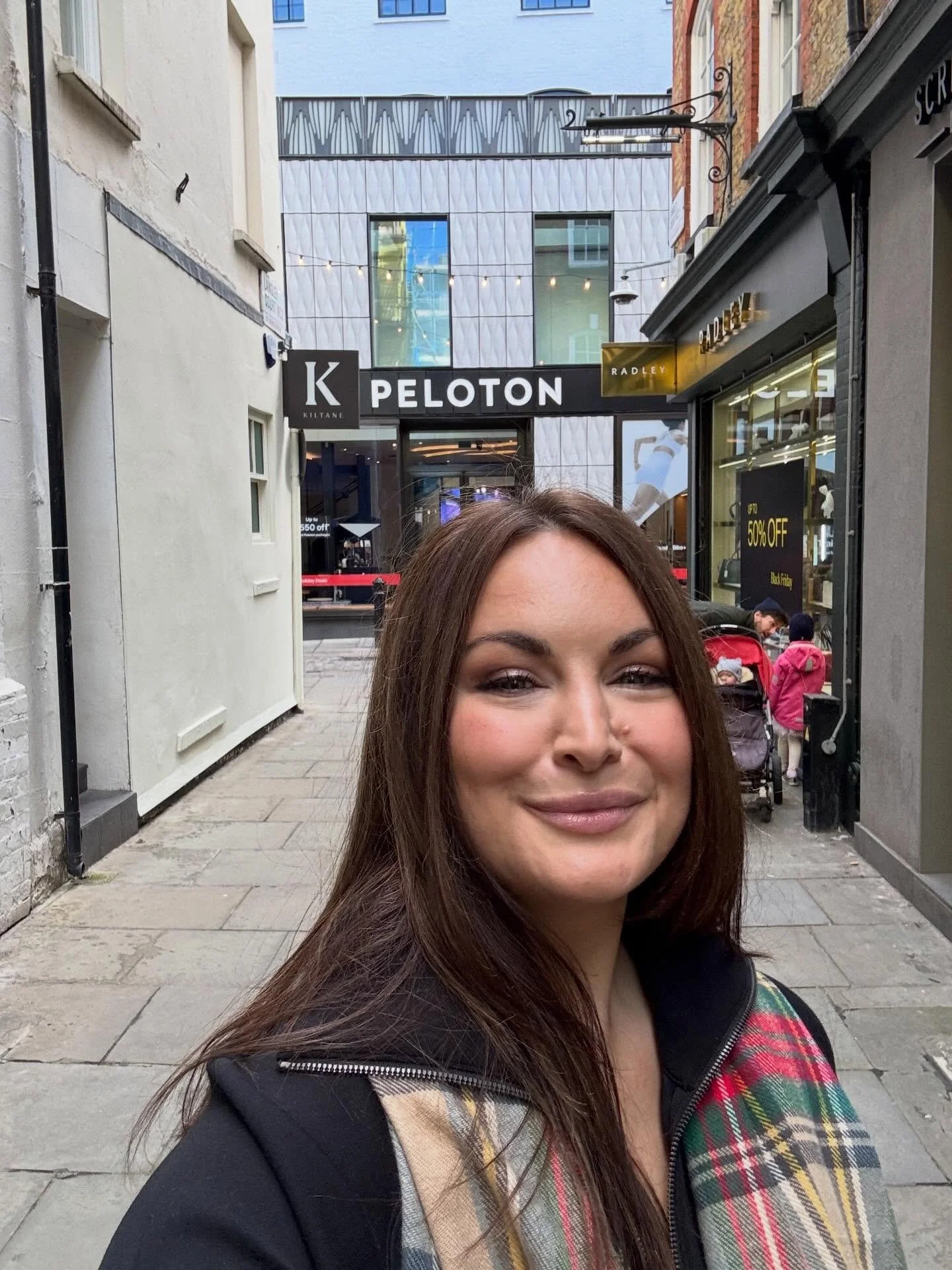 London Day Three was for the bucket list. Only the girlies will understand the joy of getting ready with a coffee, a croissant, and good music! Started the day with a little recovery and a chill walk, then got all fancy and took a black cab to Nottin