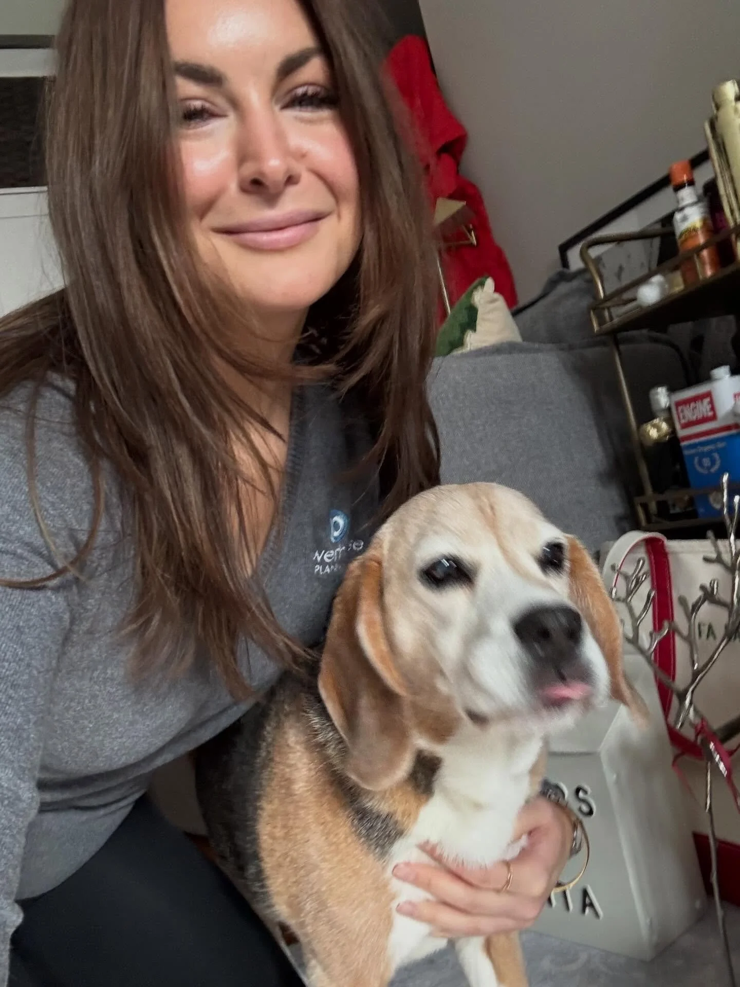 Gettin it done and having some fun before we slam the laptop shut until next year. 🎄 #photodump