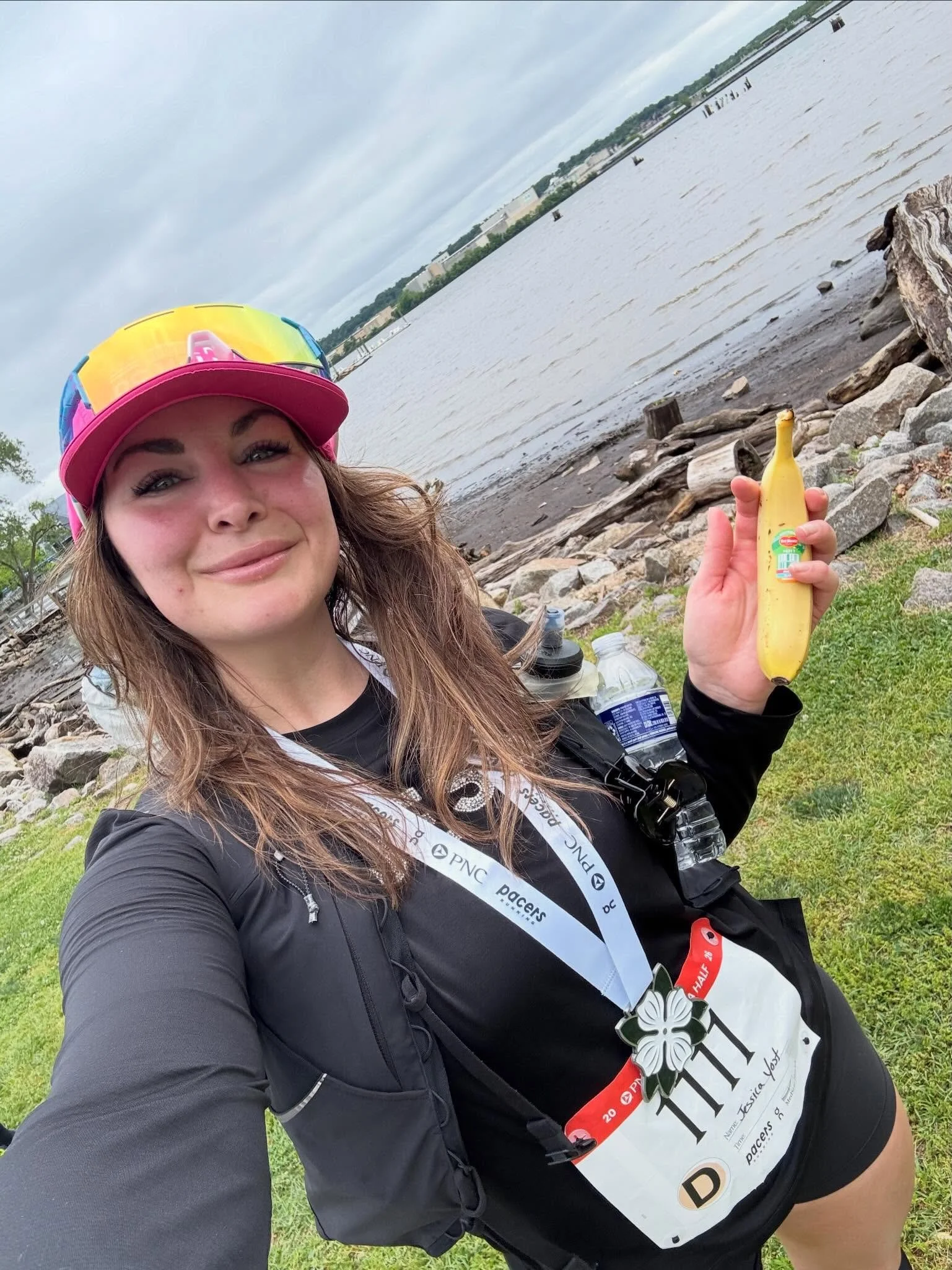 Someone invent a Time Machine because I want to run back to 2/2/2016 and tell Jessica waking up from hip reconstruction surgery she ends up running half marathons for fun!! Yeah I'm slow but I don't quit, and I'm so proud of my 12 minute PB!! 🙌🤝😭 