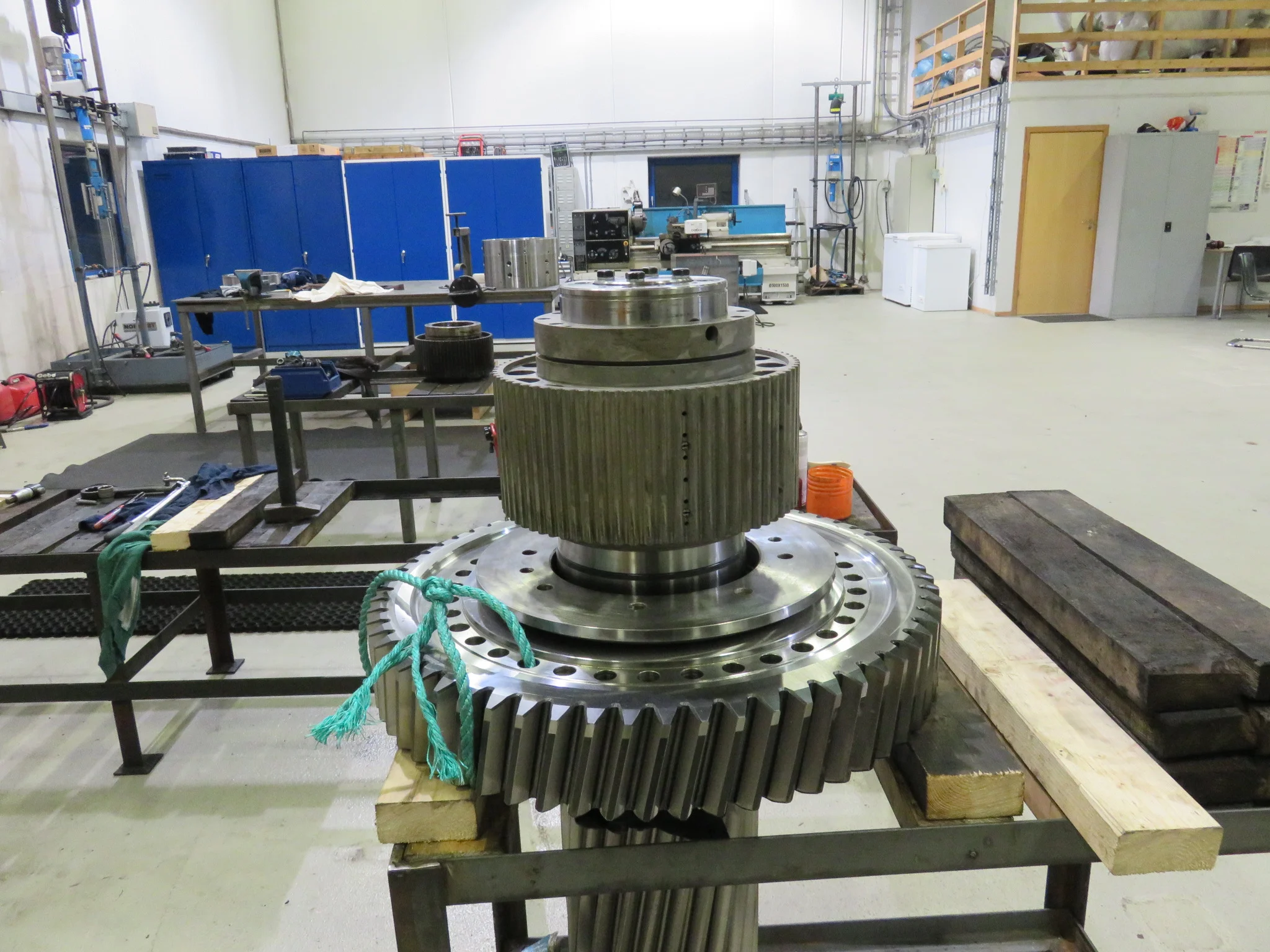  Overhaul of Wartsila gearbox. 