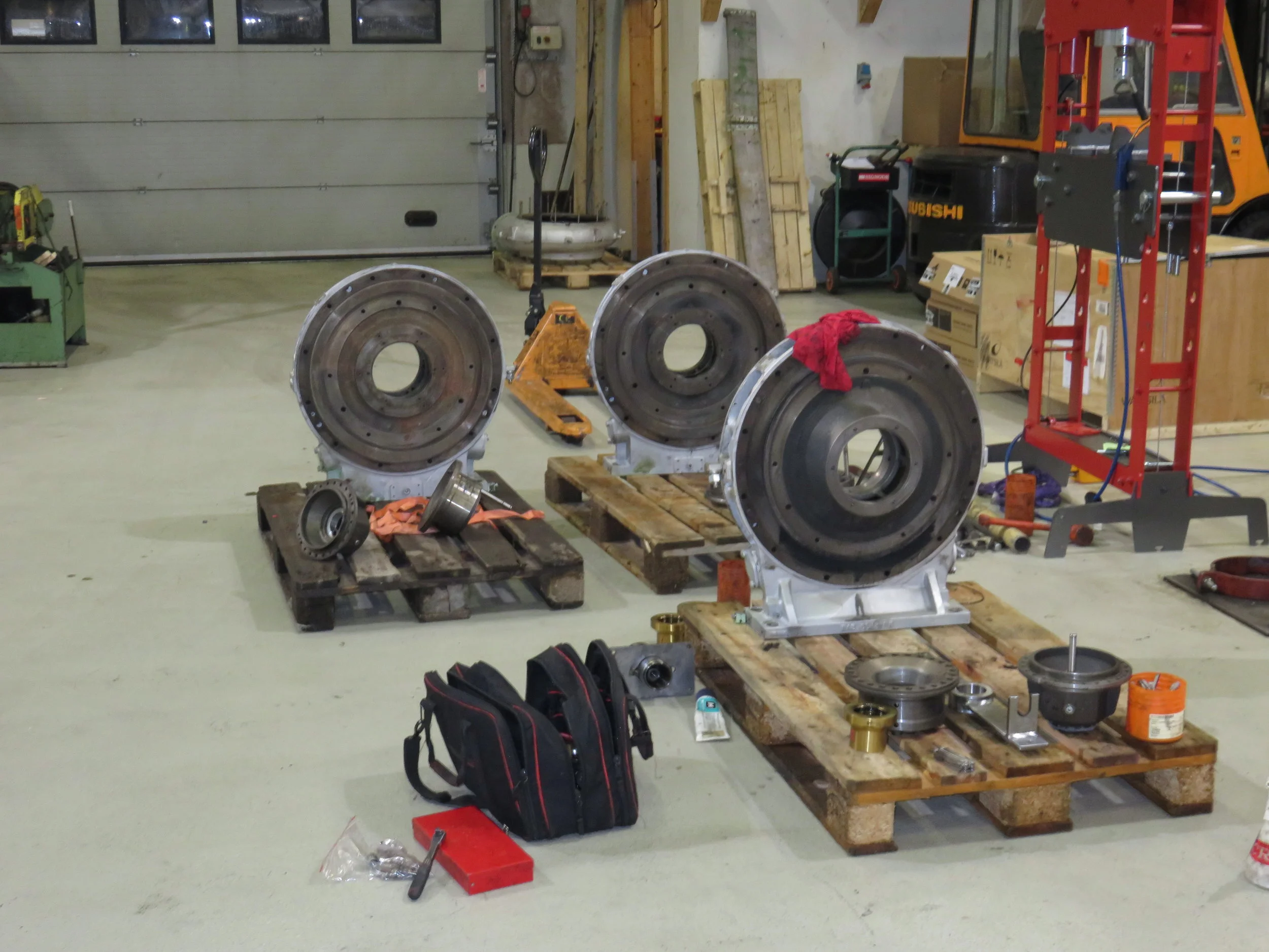  Overhaul of Napier turbochargers. 