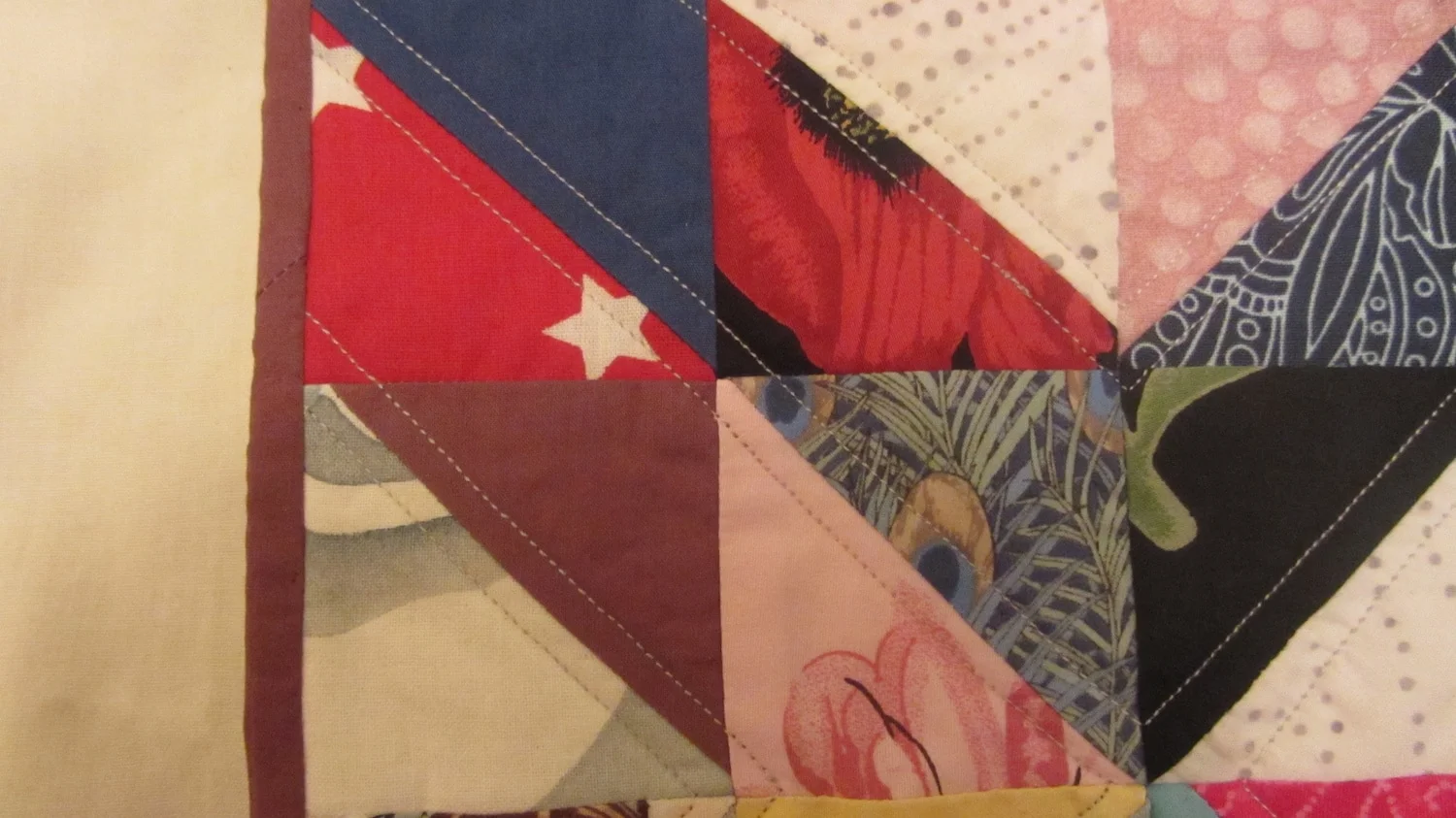Quilted sewing machine mat 3.jpg