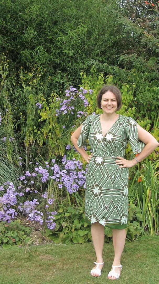 Victory Patterns Nicola Dress thumbnail.jpg