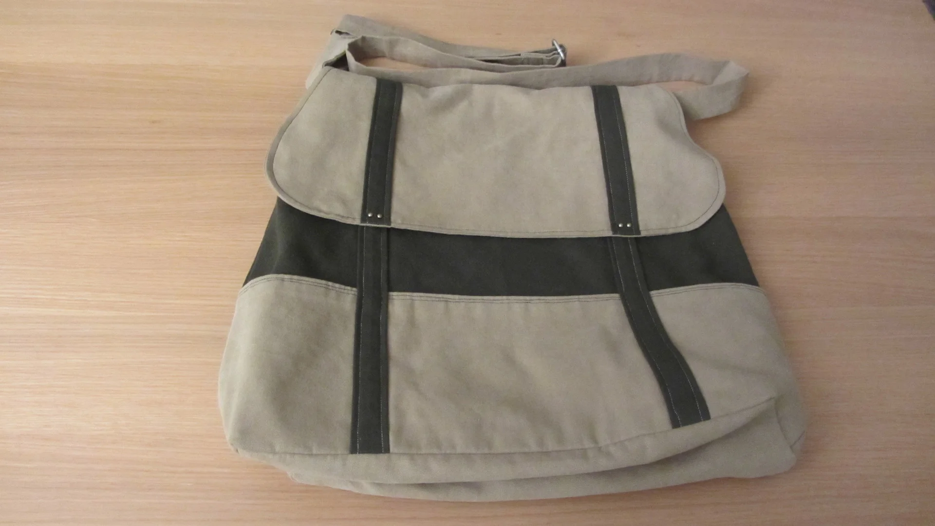 Colette Patterns Cooper Bag Thumbnail.JPG